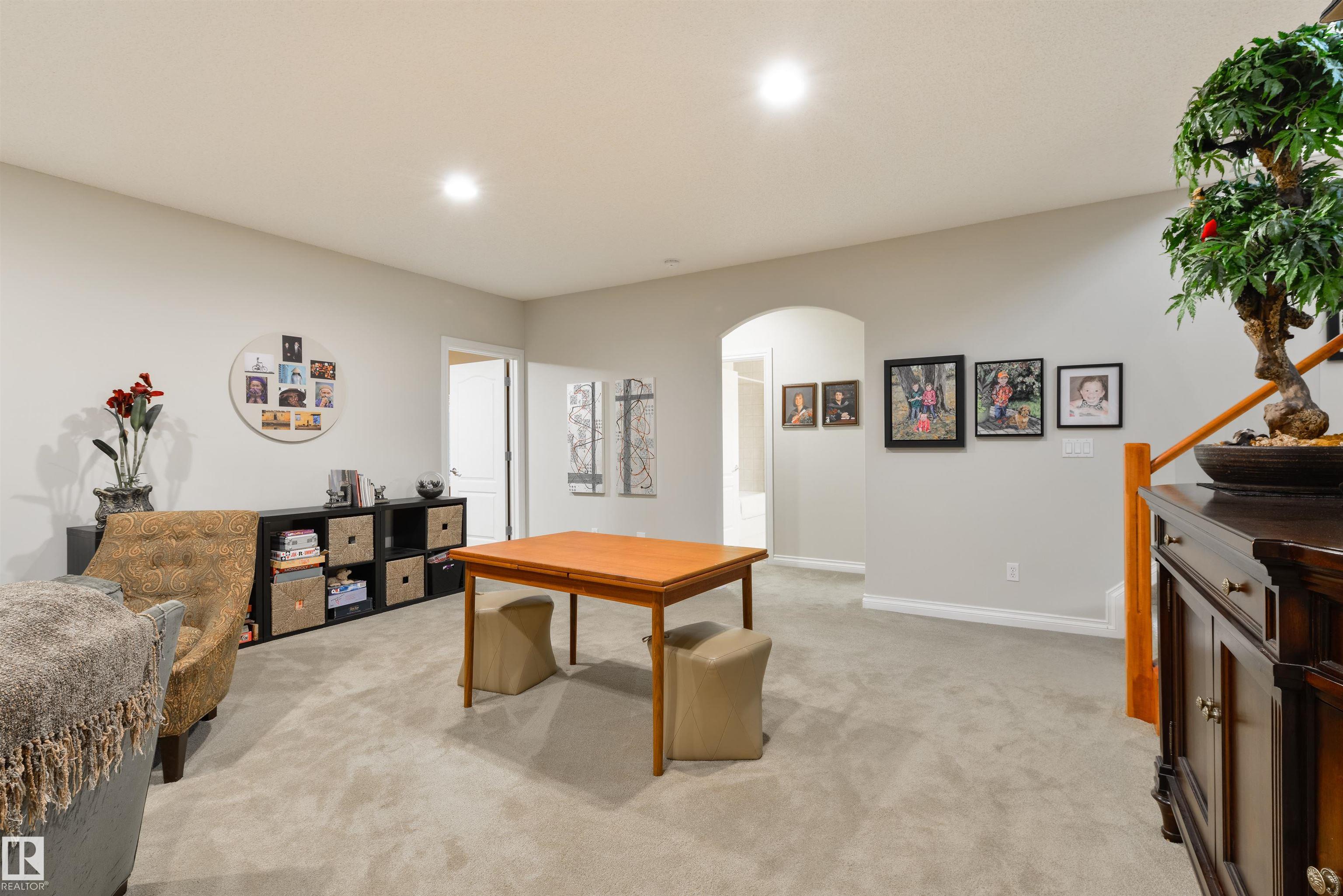 Photo 37 at 310 Caldwell Close NW, Cameron Heights, Edmonton