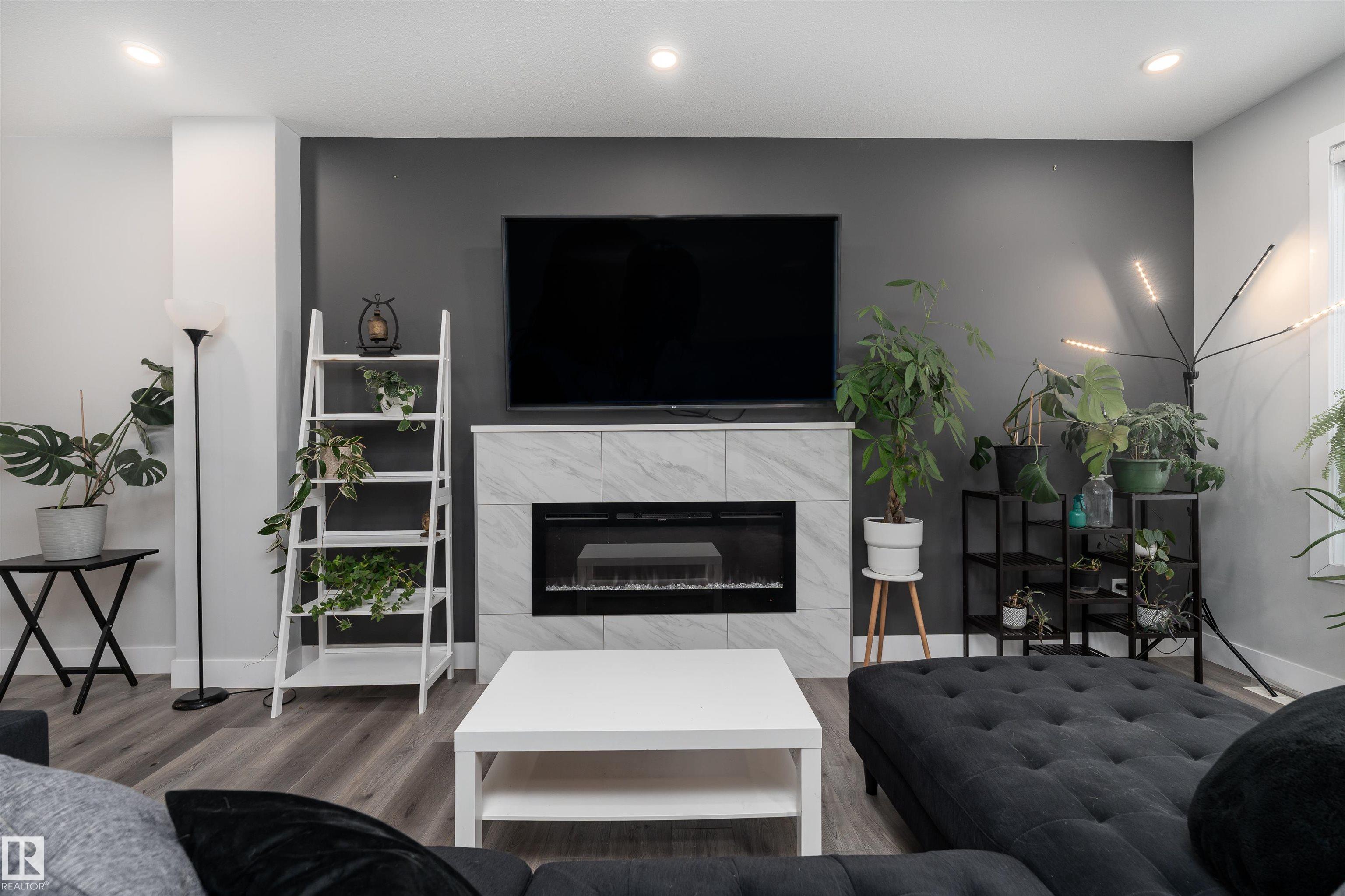 9338 Pear Link SW, The Orchards At Ellerslie, Edmonton