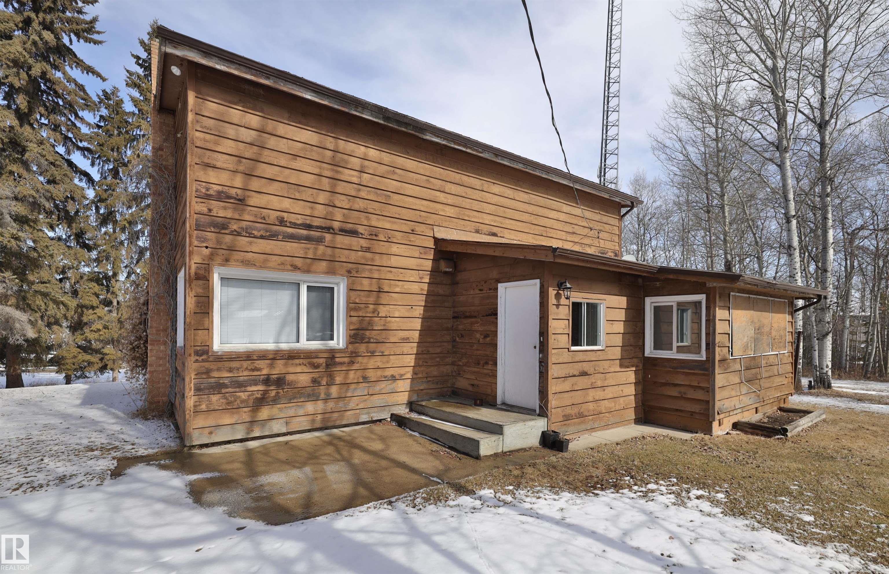 #5 463041 RGE ROAD 12 2