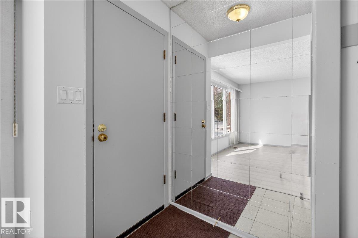 11836 42 Street NW, Beacon Heights, Edmonton