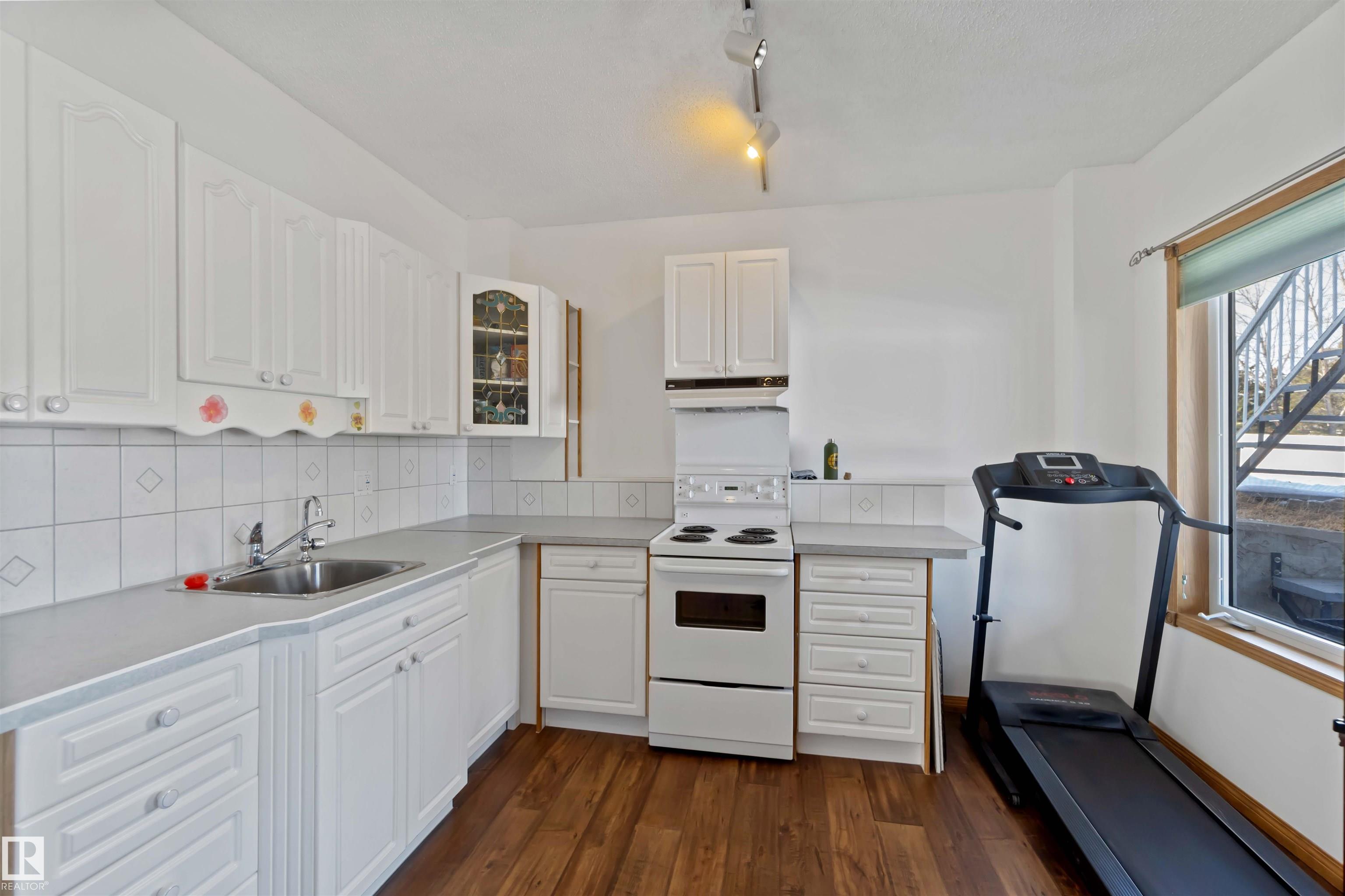 Photo 33 at 27 - 52516 Rge Road 13, Weslake Estates, Rural Parkland County