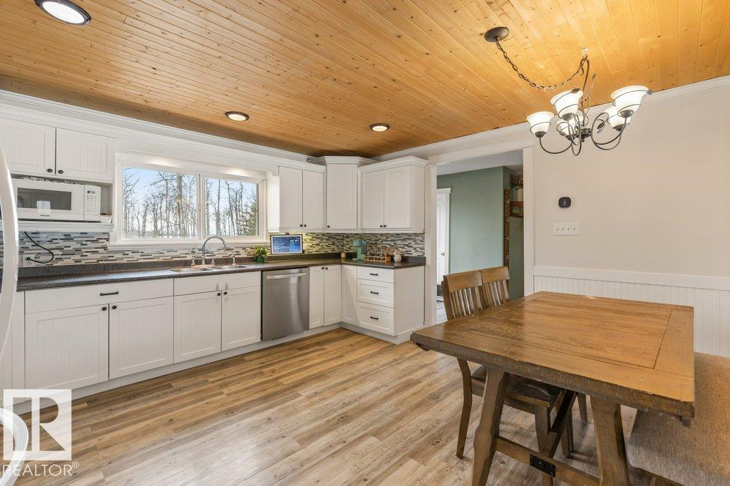 Photo 14 at 2 - 55220 Rge Road 13, Cheviot Hills, Rural Lac Ste. Anne County