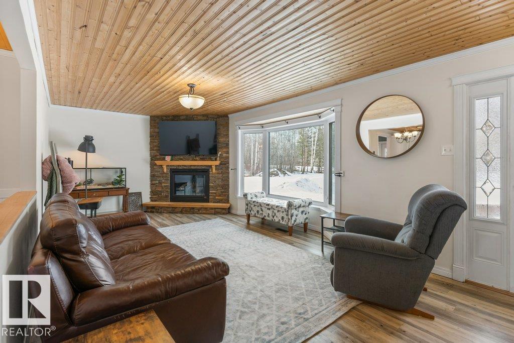 Photo 15 at 2 - 55220 Rge Road 13, Cheviot Hills, Rural Lac Ste. Anne County