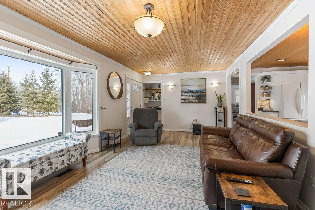 Photo 18 at 2 - 55220 Rge Road 13, Cheviot Hills, Rural Lac Ste. Anne County