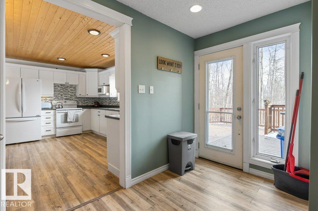 Photo 8 at 2 - 55220 Rge Road 13, Cheviot Hills, Rural Lac Ste. Anne County