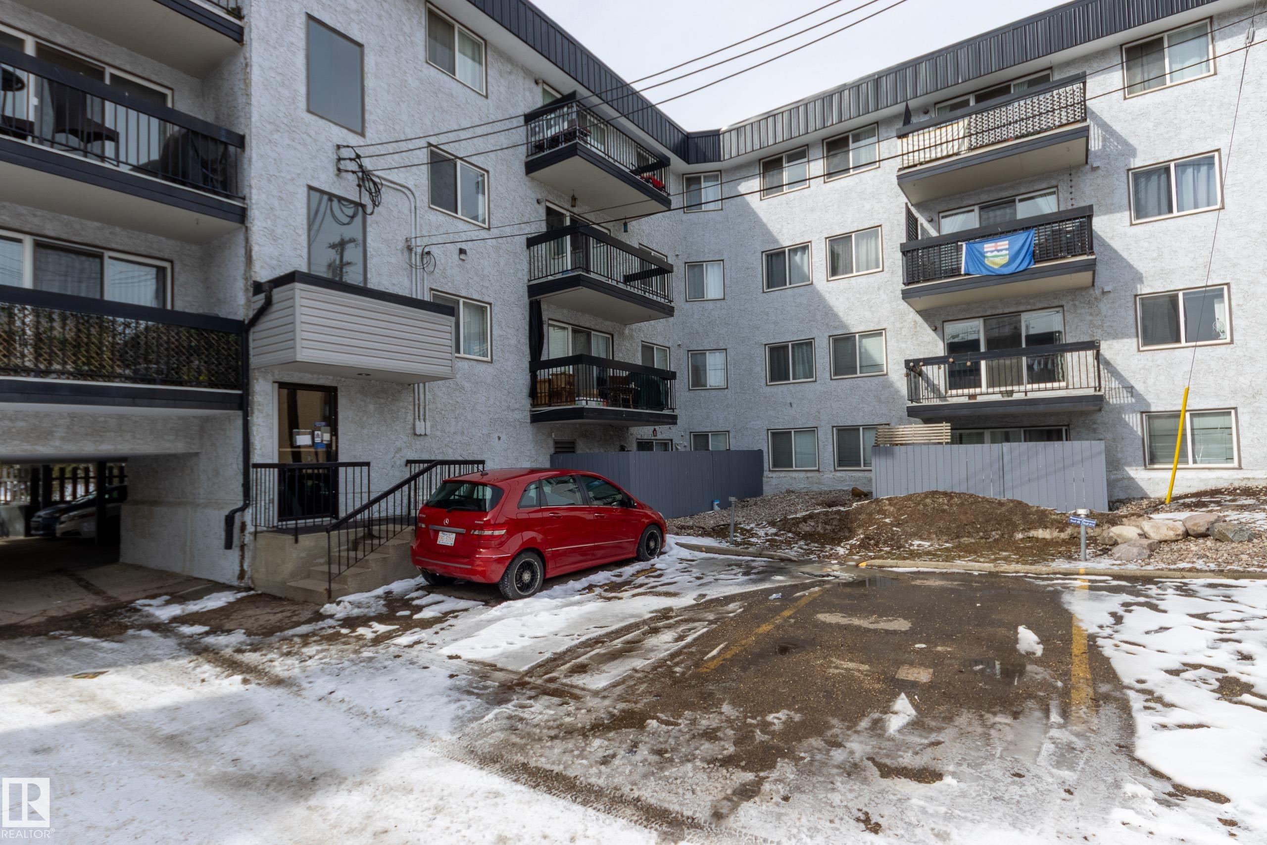 Photo 27 at 102 - 11217 103 Avenue NW, Wîhkwêntôwin, Edmonton