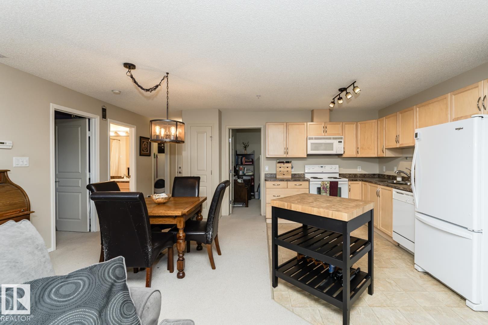 Photo 14 at 113 - 16035 132 Street NW, Oxford, Edmonton