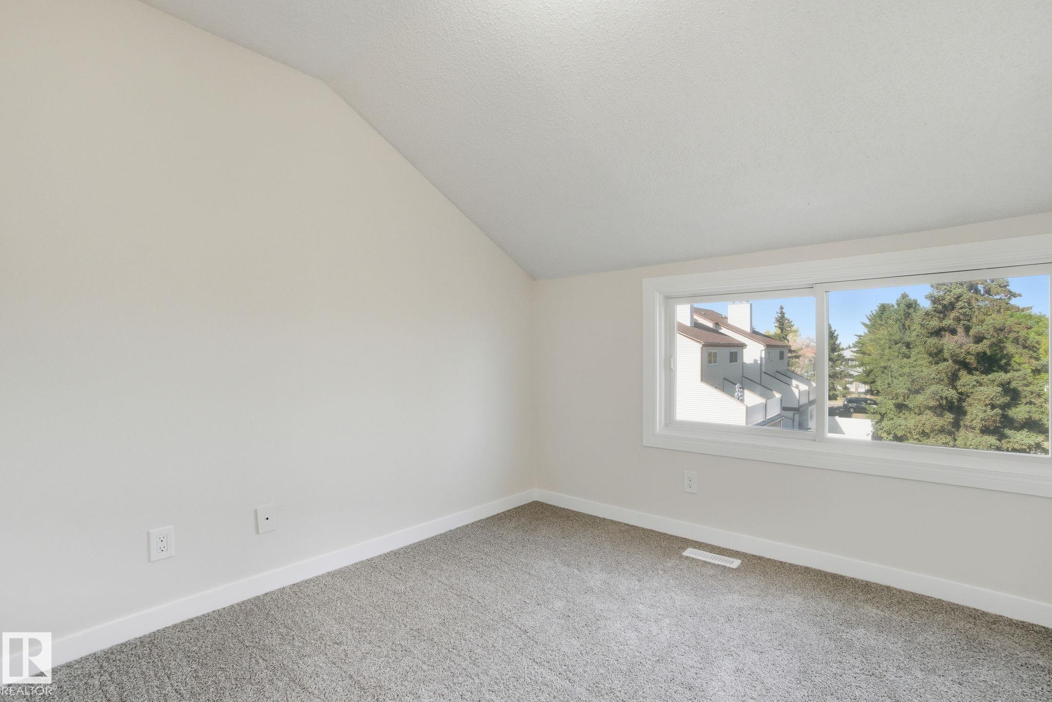 Photo 24 at 71 Lancaster Terrace NW, Dunluce, Edmonton