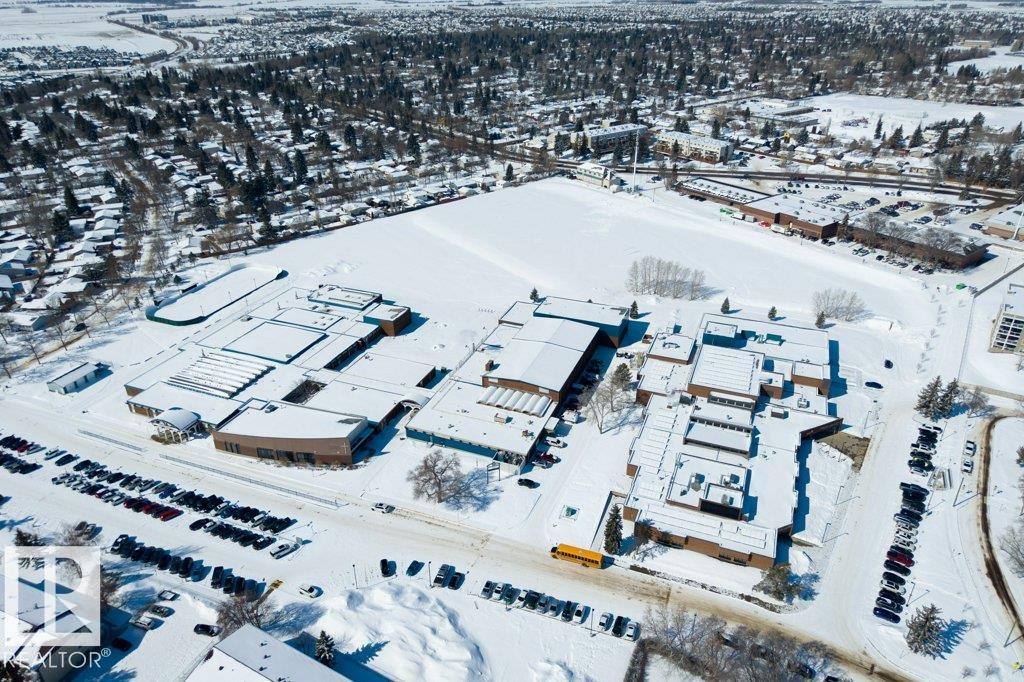 Photo 36 at 322 - 78A Mckenney Avenue, Mission, St. Albert