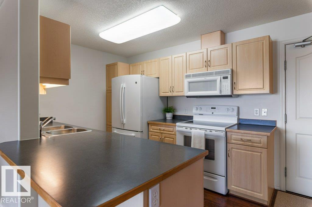 322 - 78A Mckenney Avenue, Mission, St. Albert