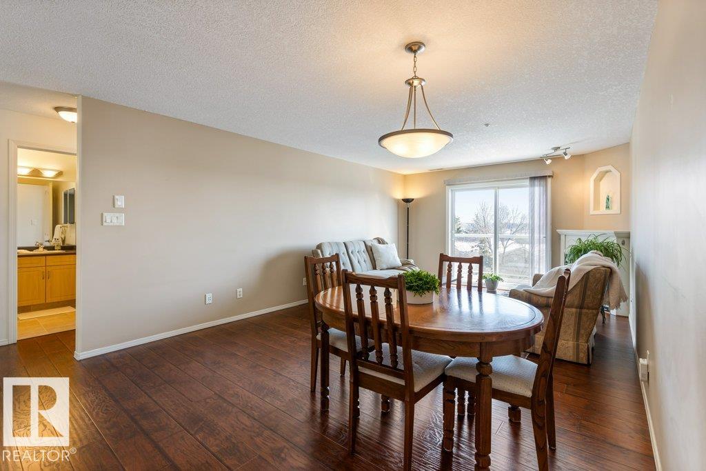 Photo 7 at 322 - 78A Mckenney Avenue, Mission, St. Albert