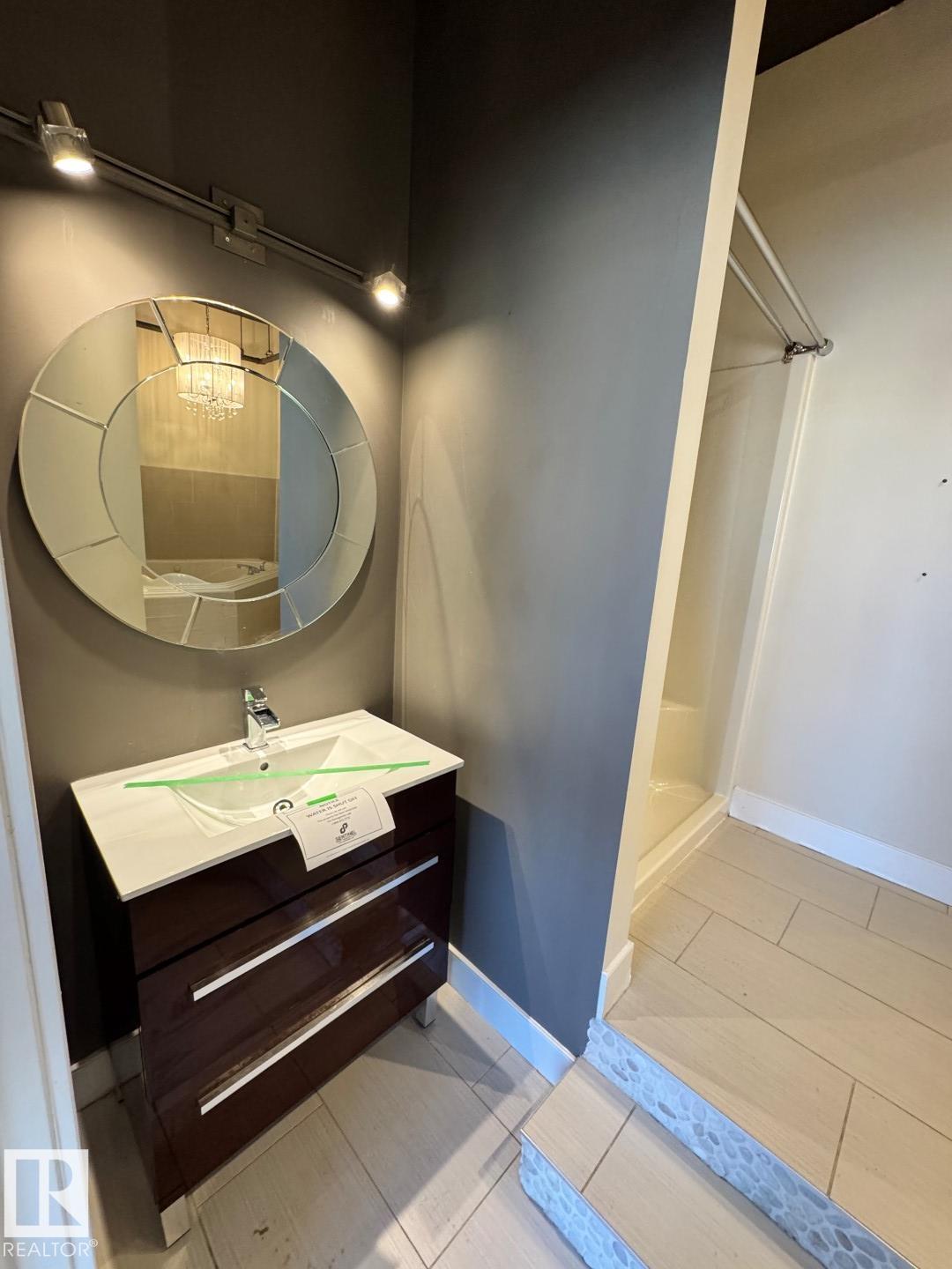 Photo 11 at 304 - 10179 105 Street NW, Downtown, Edmonton