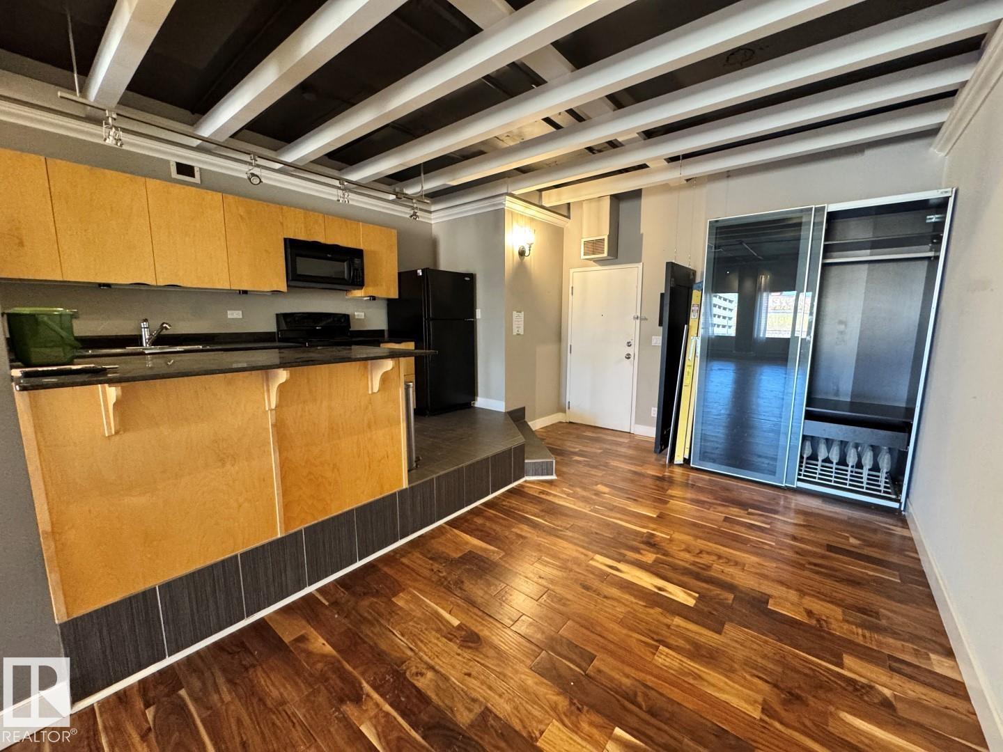 Photo 6 at 304 - 10179 105 Street NW, Downtown, Edmonton