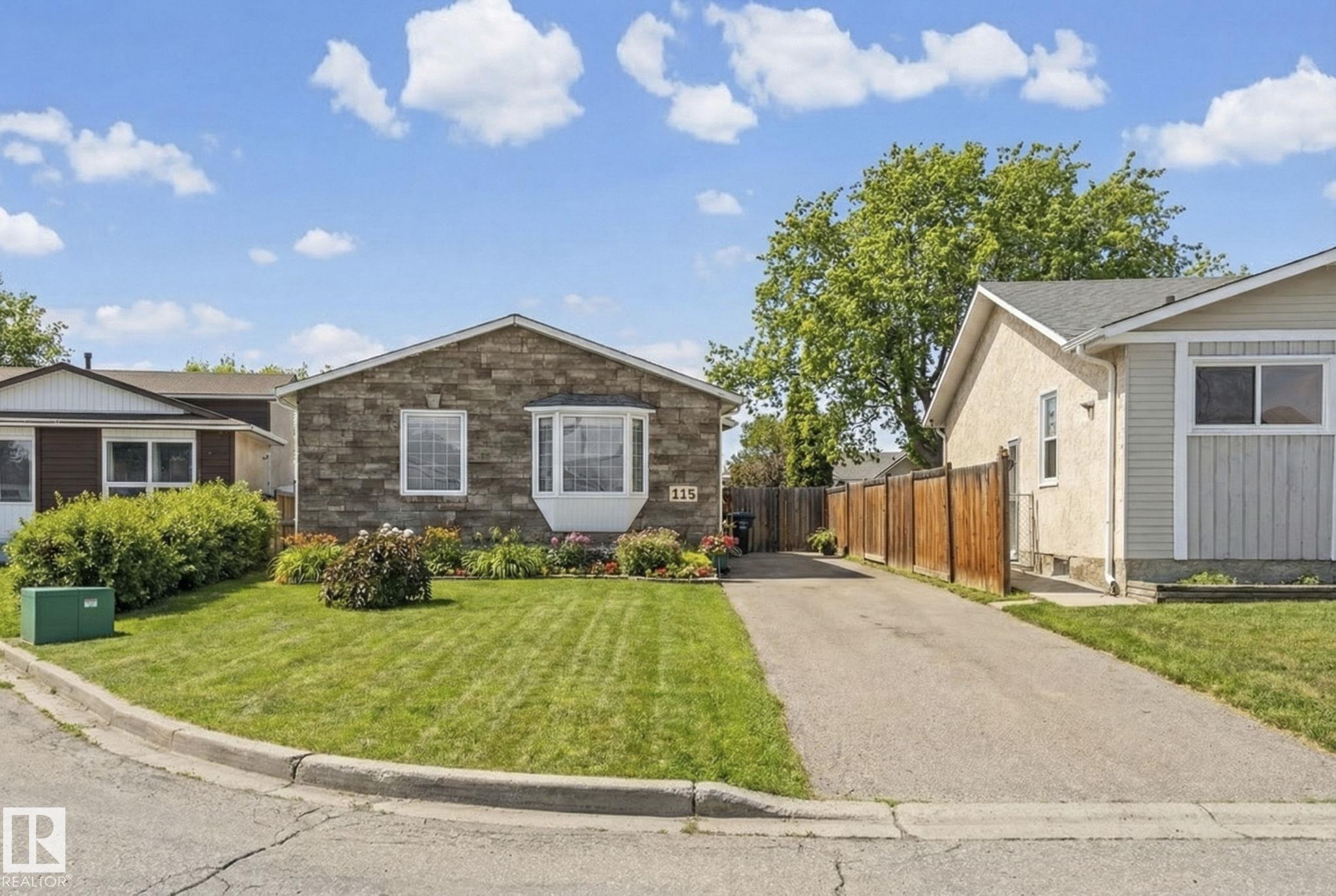 115 Warwick Road NW, Dunluce, Edmonton