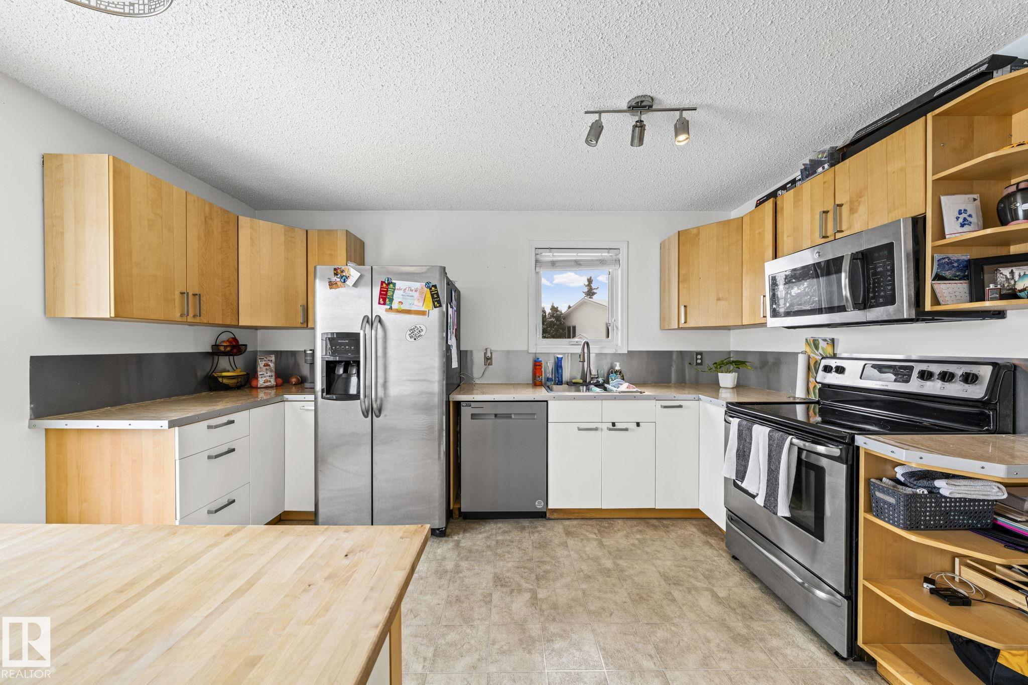 115 Warwick Road NW, Dunluce, Edmonton