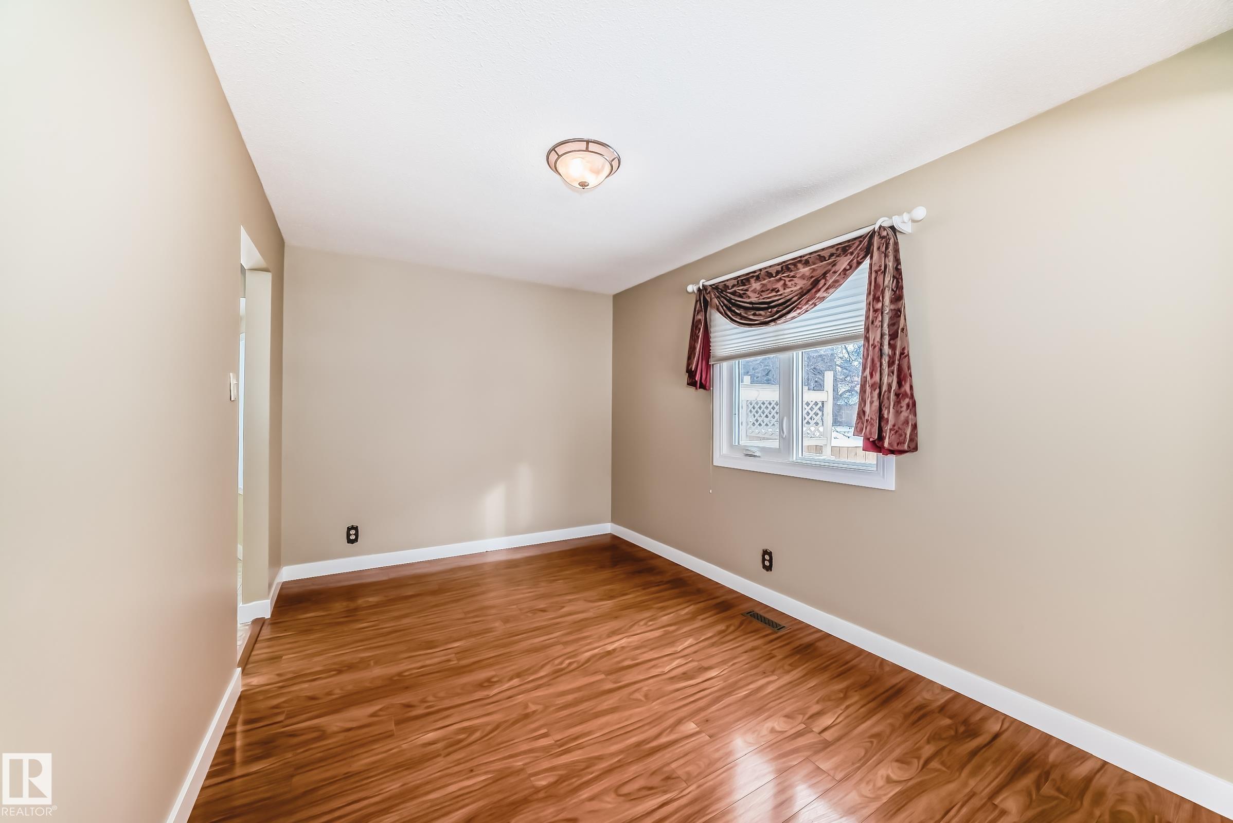 Photo 21 at 38 Lancaster Crescent, Lacombe Park, St. Albert