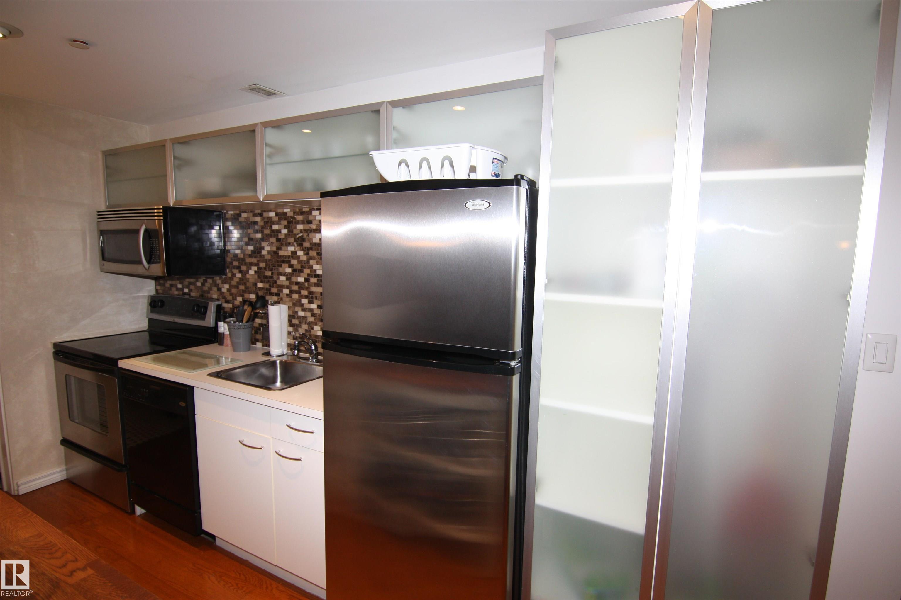 Photo 15 at 10134 100 Street NW, Downtown, Edmonton