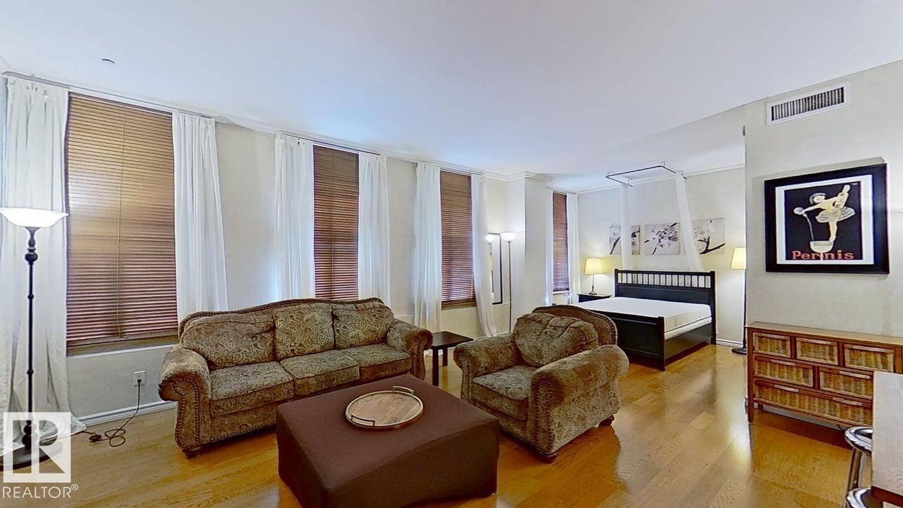 Photo 8 at 10134 100 Street NW, Downtown, Edmonton