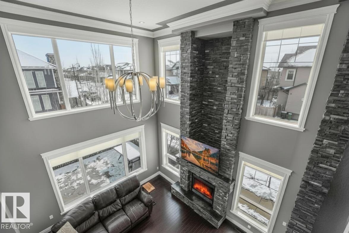 1360 Cunningham Drive SW, Callaghan, Edmonton photo 2