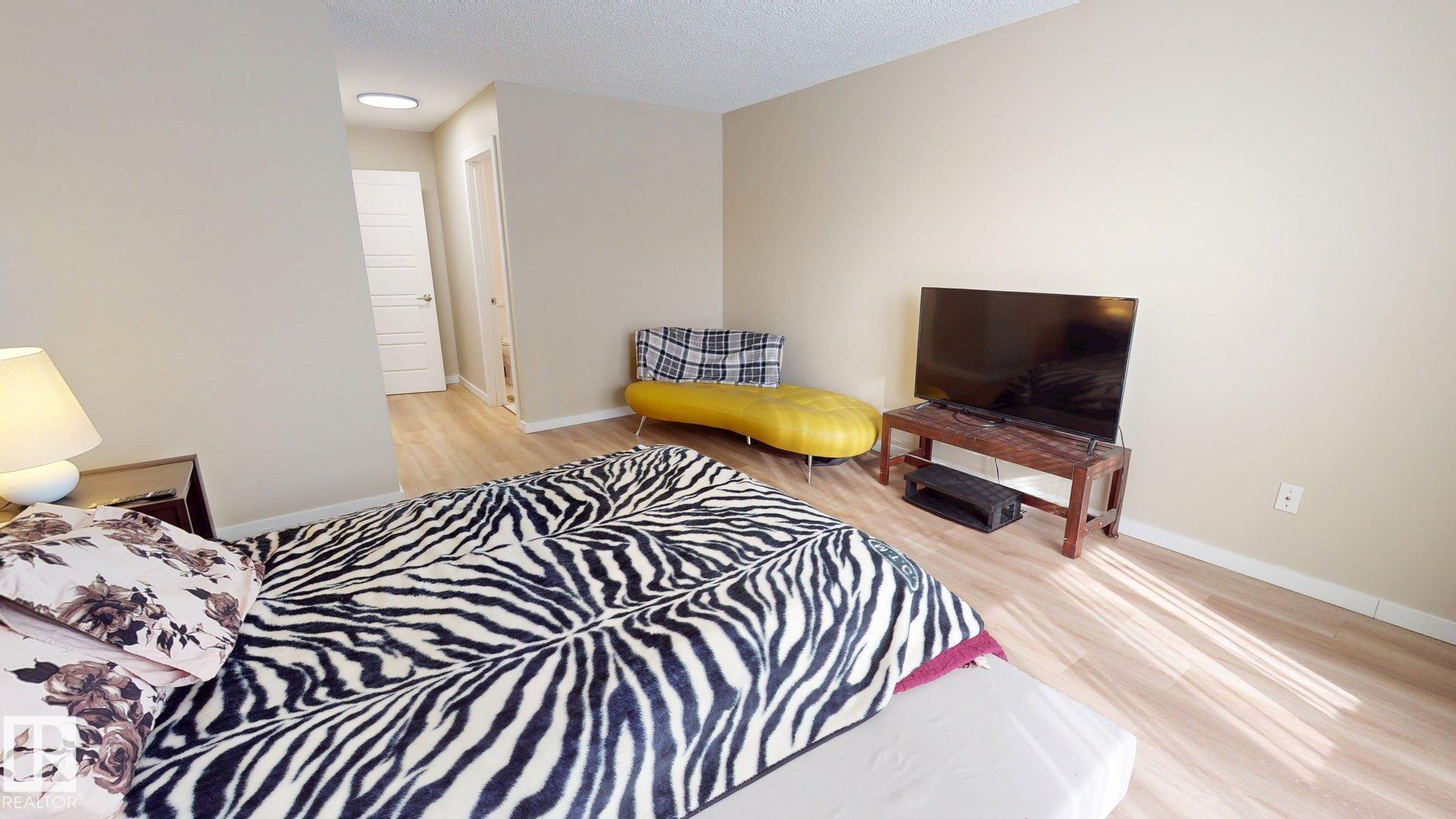 Photo 13 at 9733 184 Street NW, La Perle, Edmonton