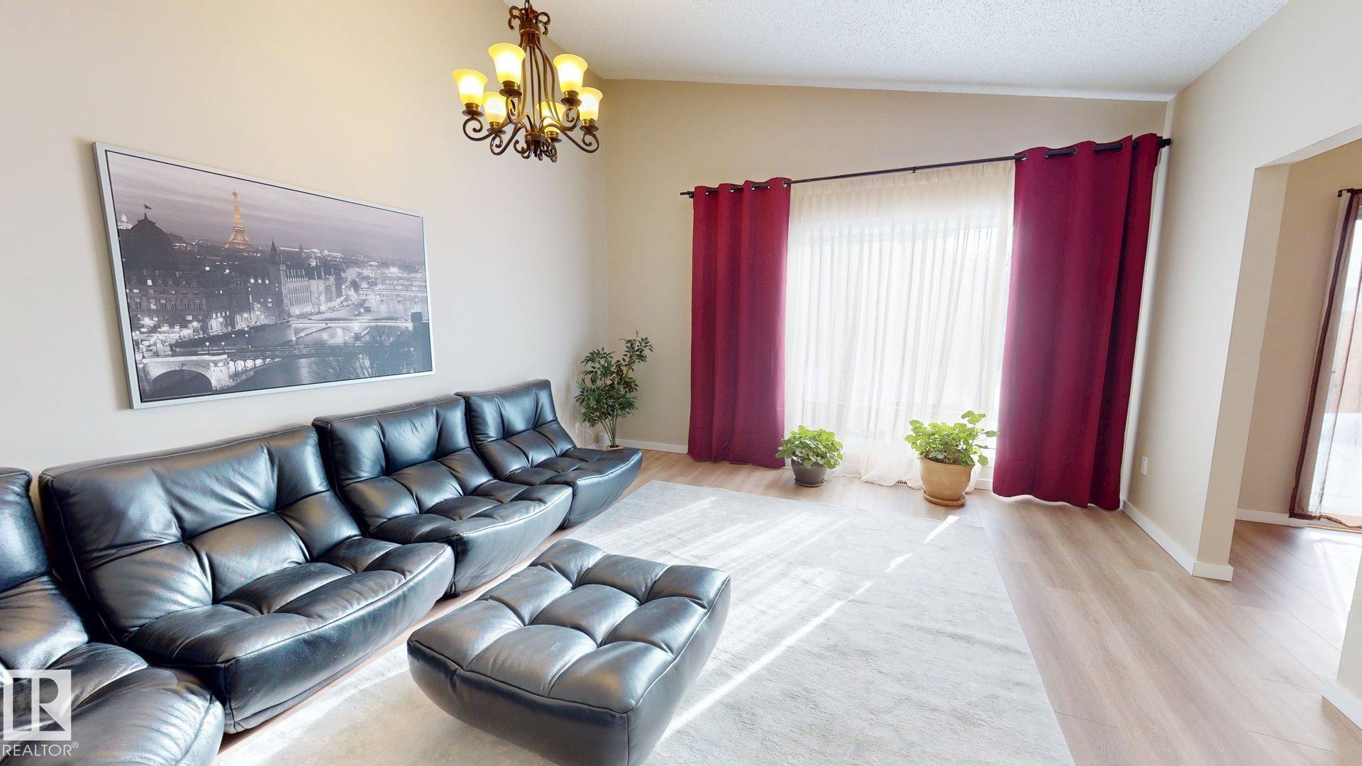 9733 184 Street NW, La Perle, Edmonton