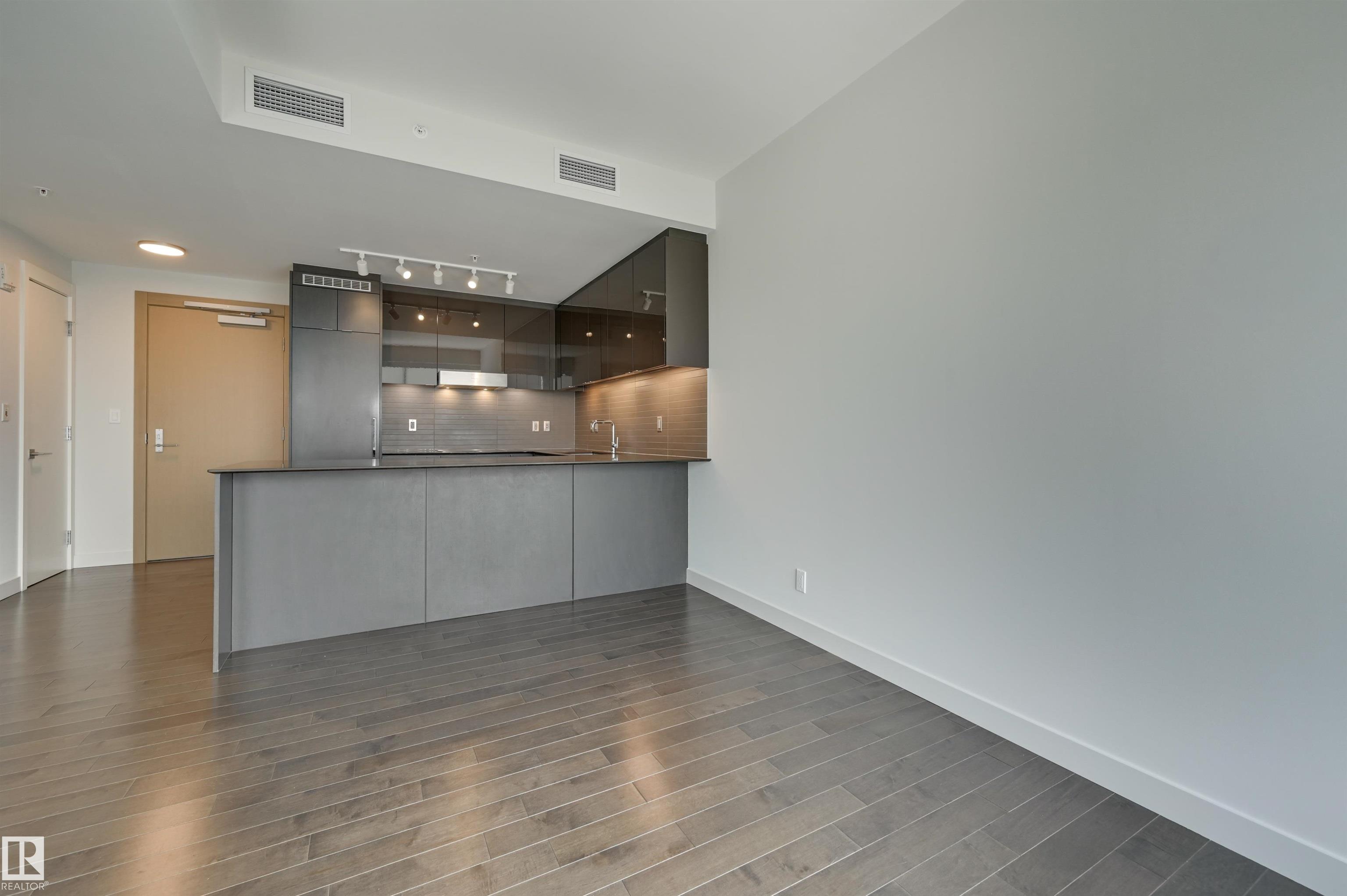 Photo 10 at 3412 - 10360 102 Street NW, Downtown, Edmonton