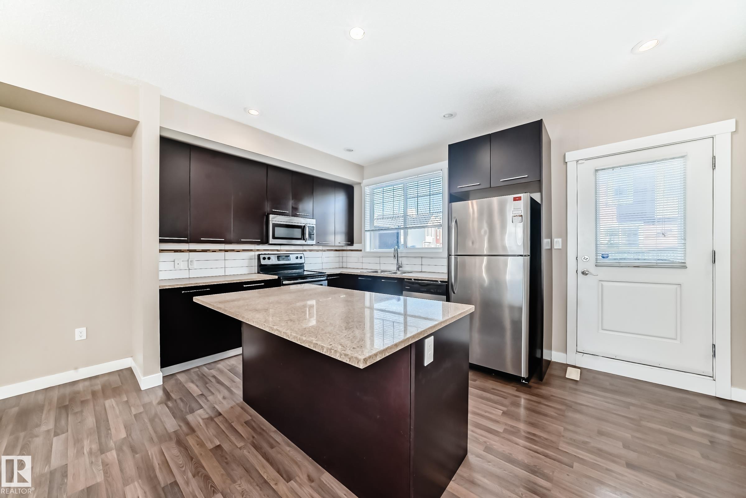 65 - 8315 180 Avenue NW, Klarvatten, Edmonton