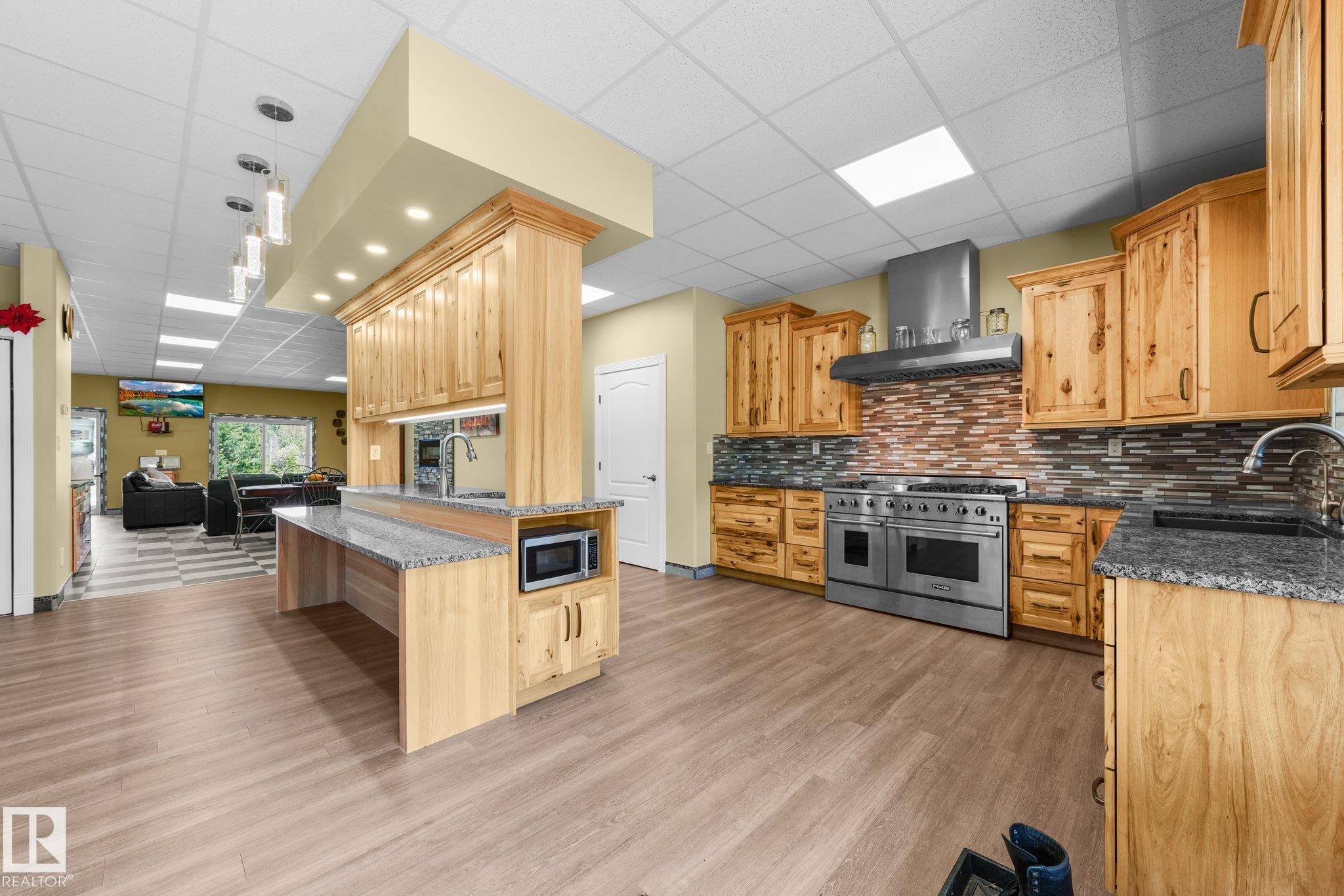 Photo 10 at 51316 Highway 759, Tomahawk, Rural Parkland County