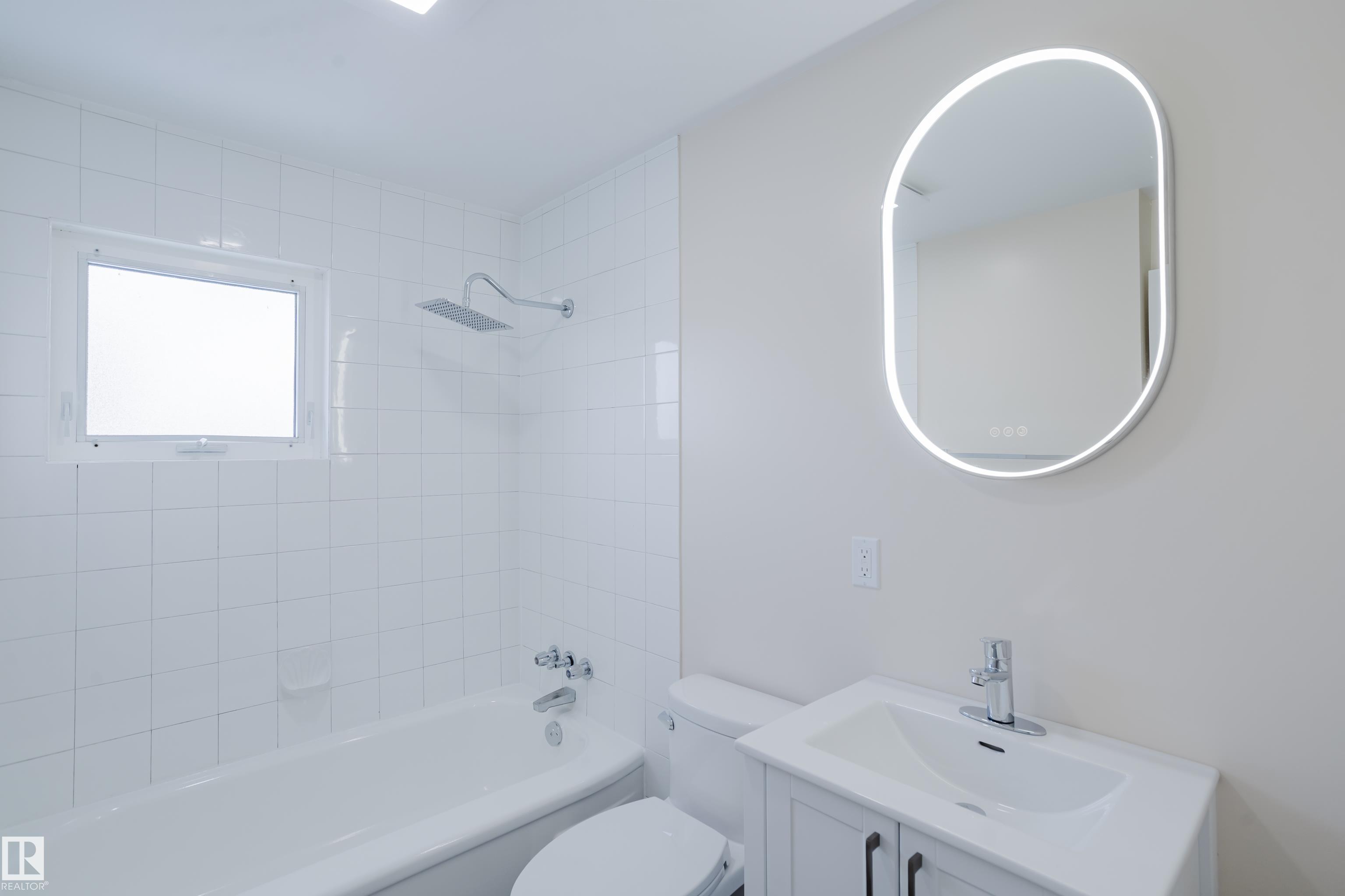 Photo 19 at 13305 89a Street NW, Glengarry, Edmonton