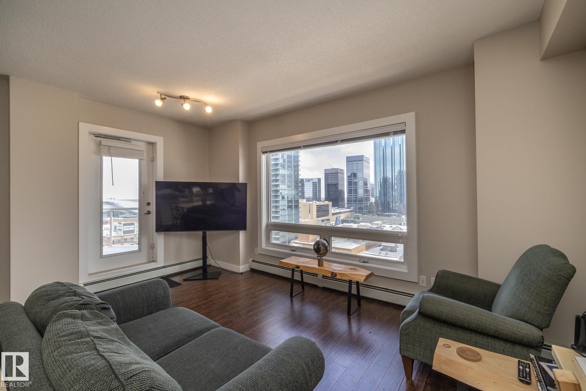 Photo 32 at 1402 - 10136 104 Street NW, Downtown, Edmonton