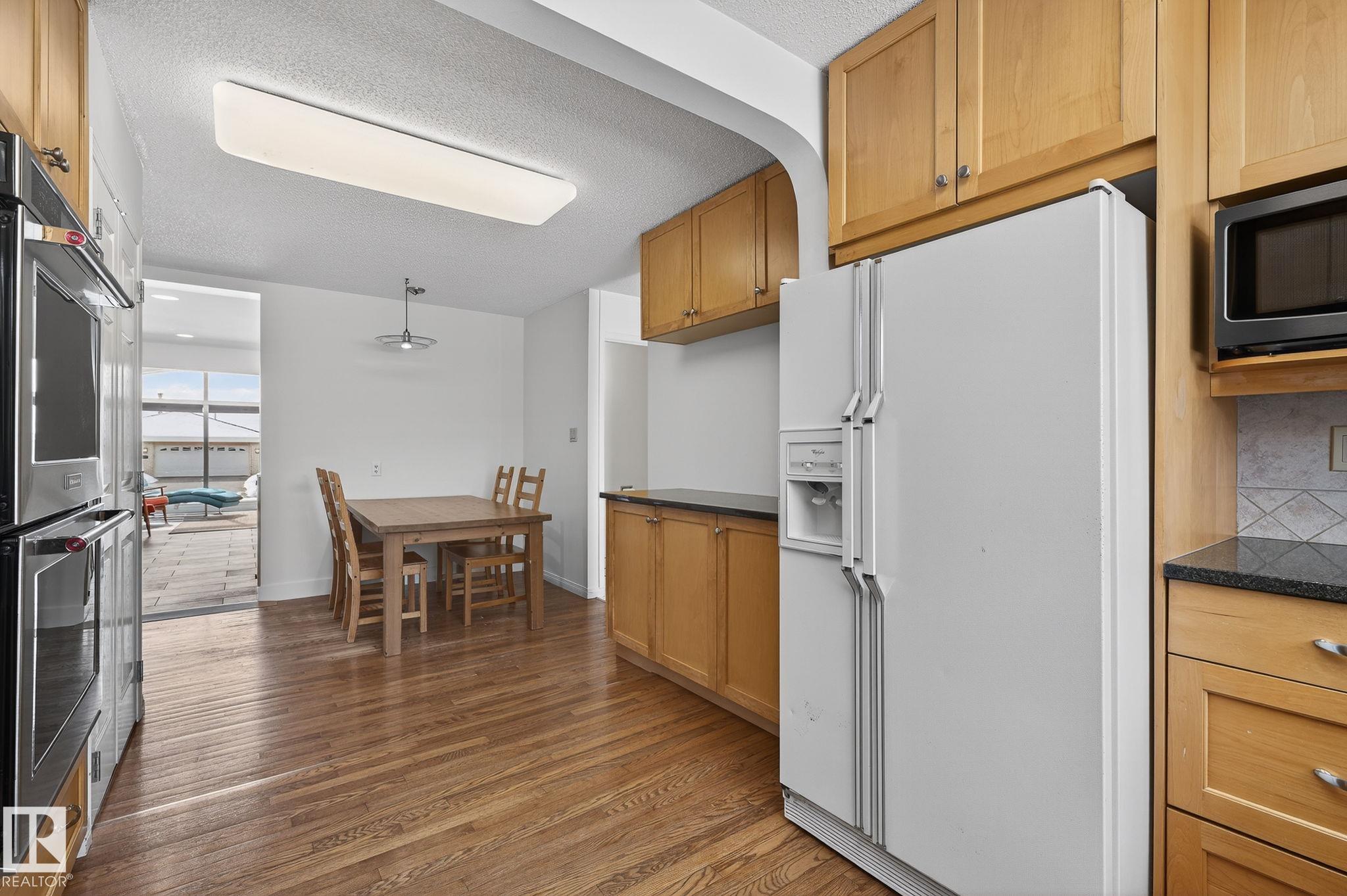 Photo 19 at 15404 Rio Terrace Drive NW, Rio Terrace, Edmonton