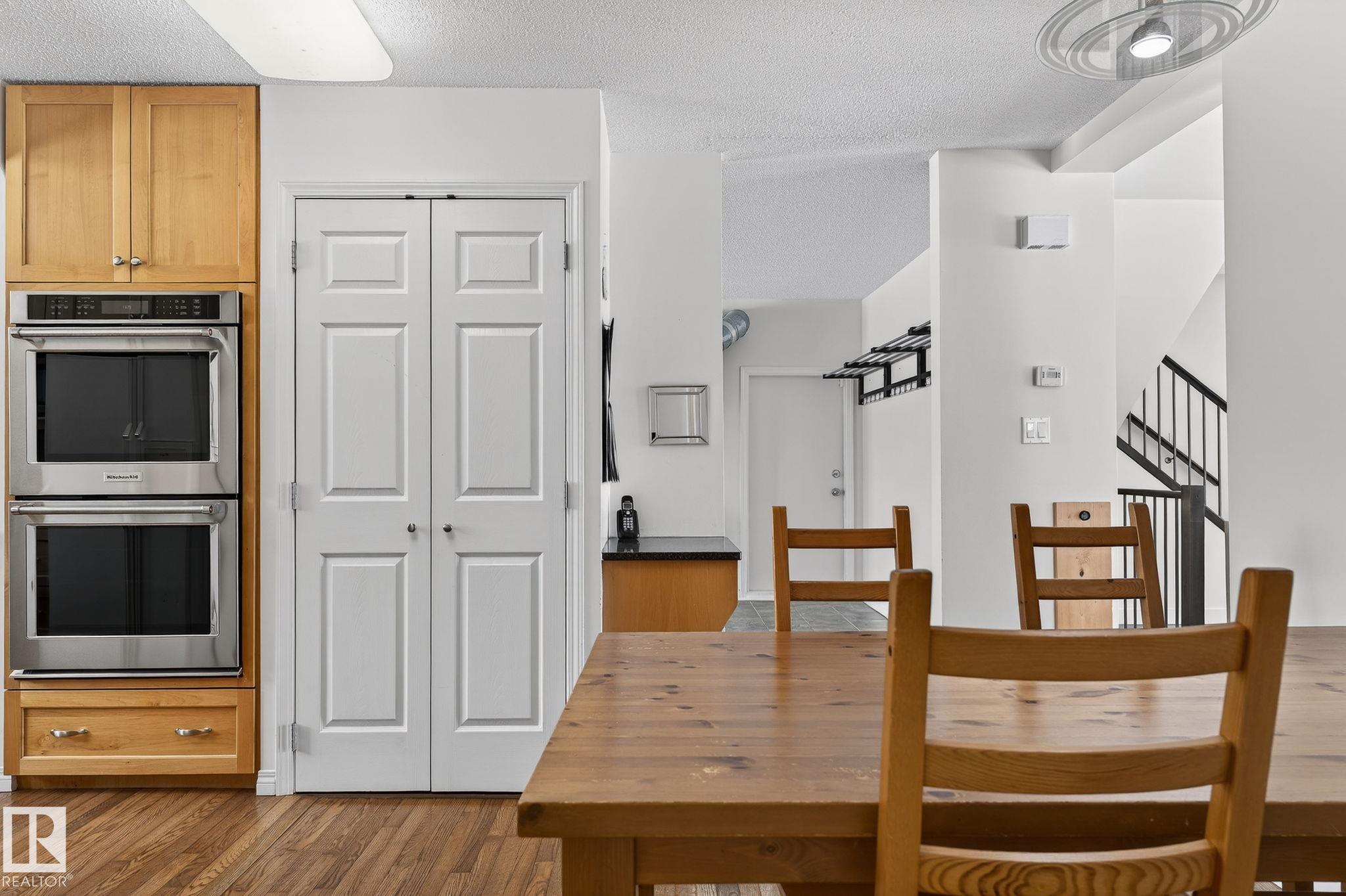 Photo 21 at 15404 Rio Terrace Drive NW, Rio Terrace, Edmonton