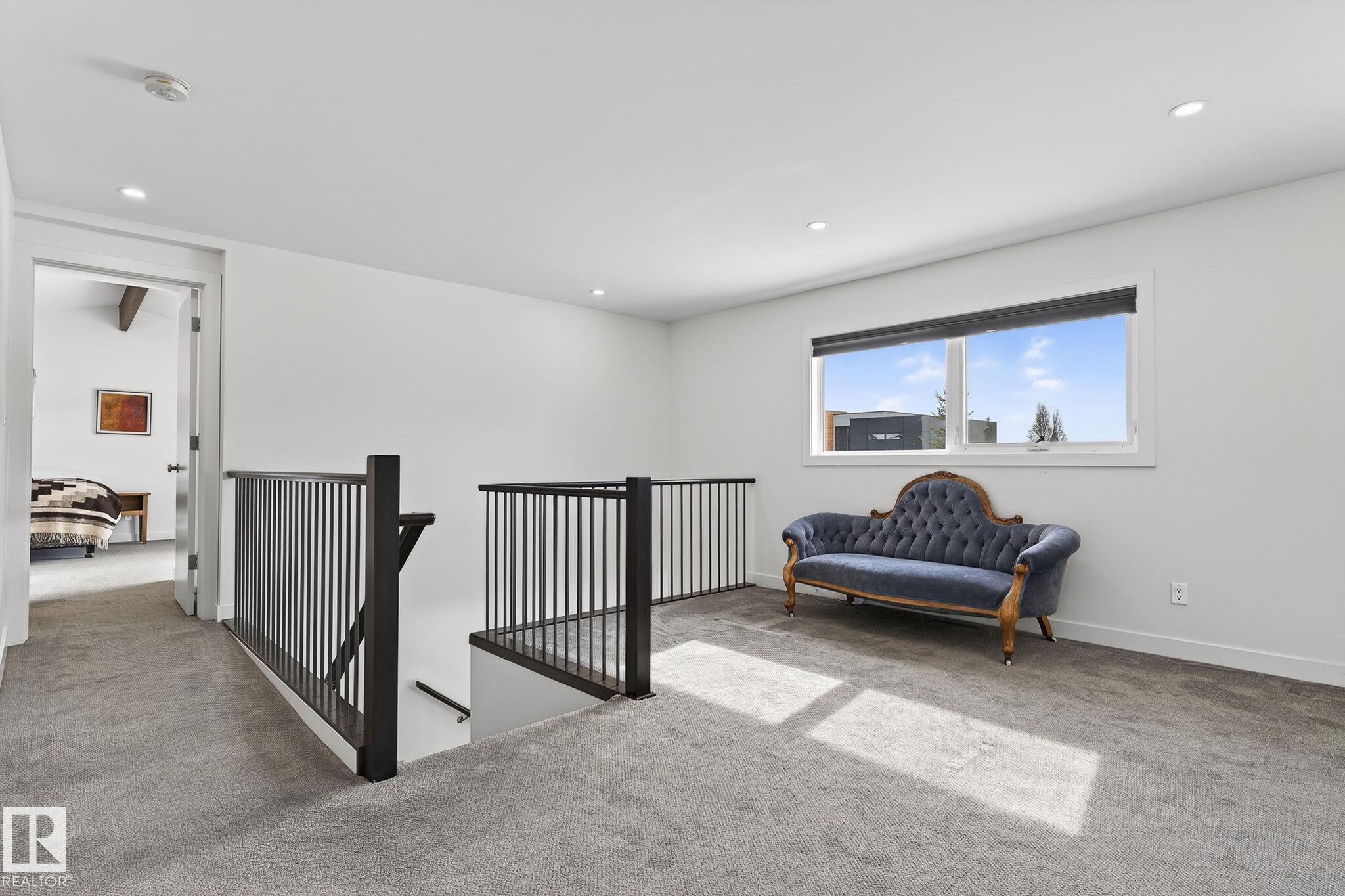 Photo 28 at 15404 Rio Terrace Drive NW, Rio Terrace, Edmonton