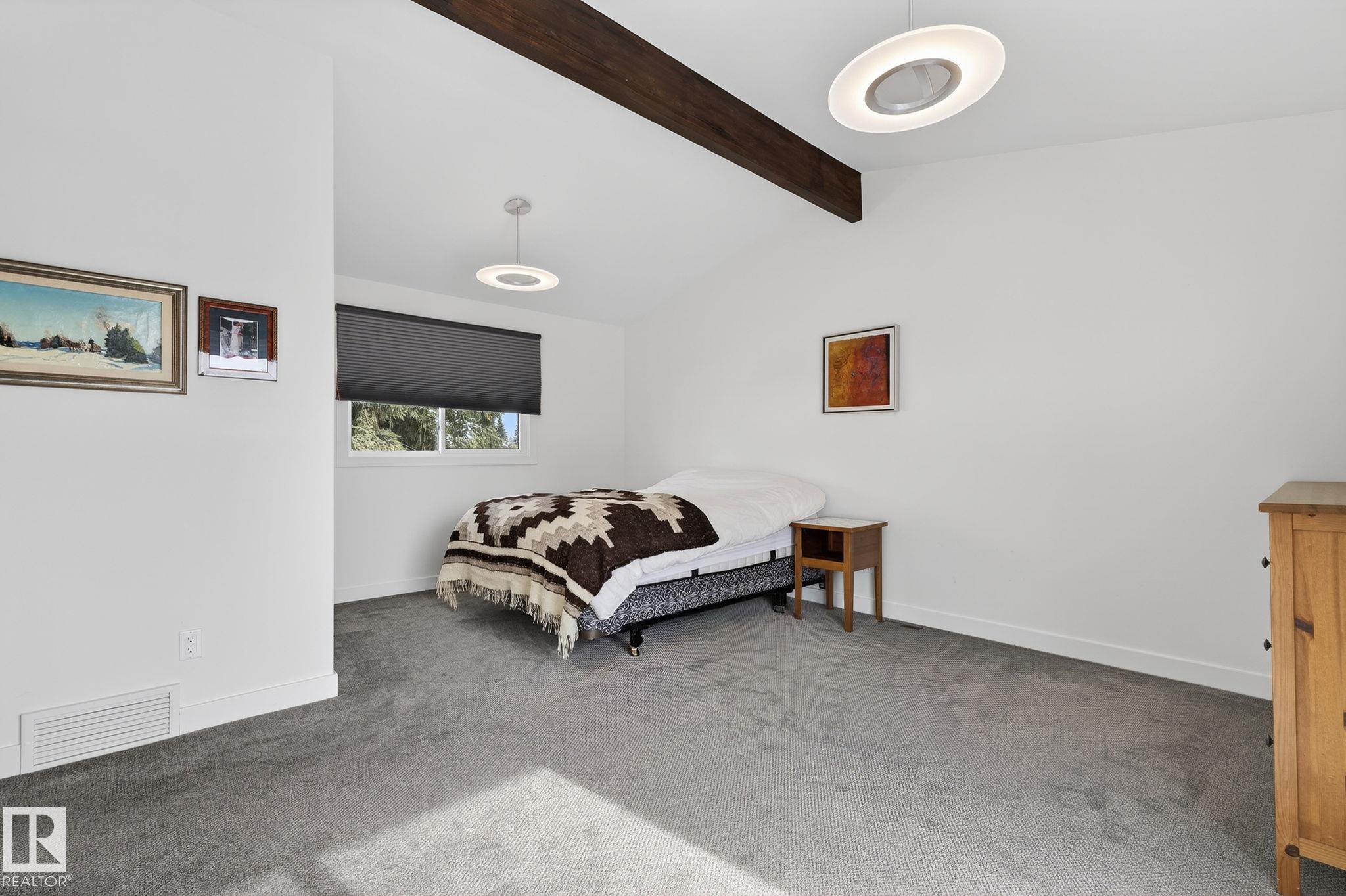 Photo 32 at 15404 Rio Terrace Drive NW, Rio Terrace, Edmonton