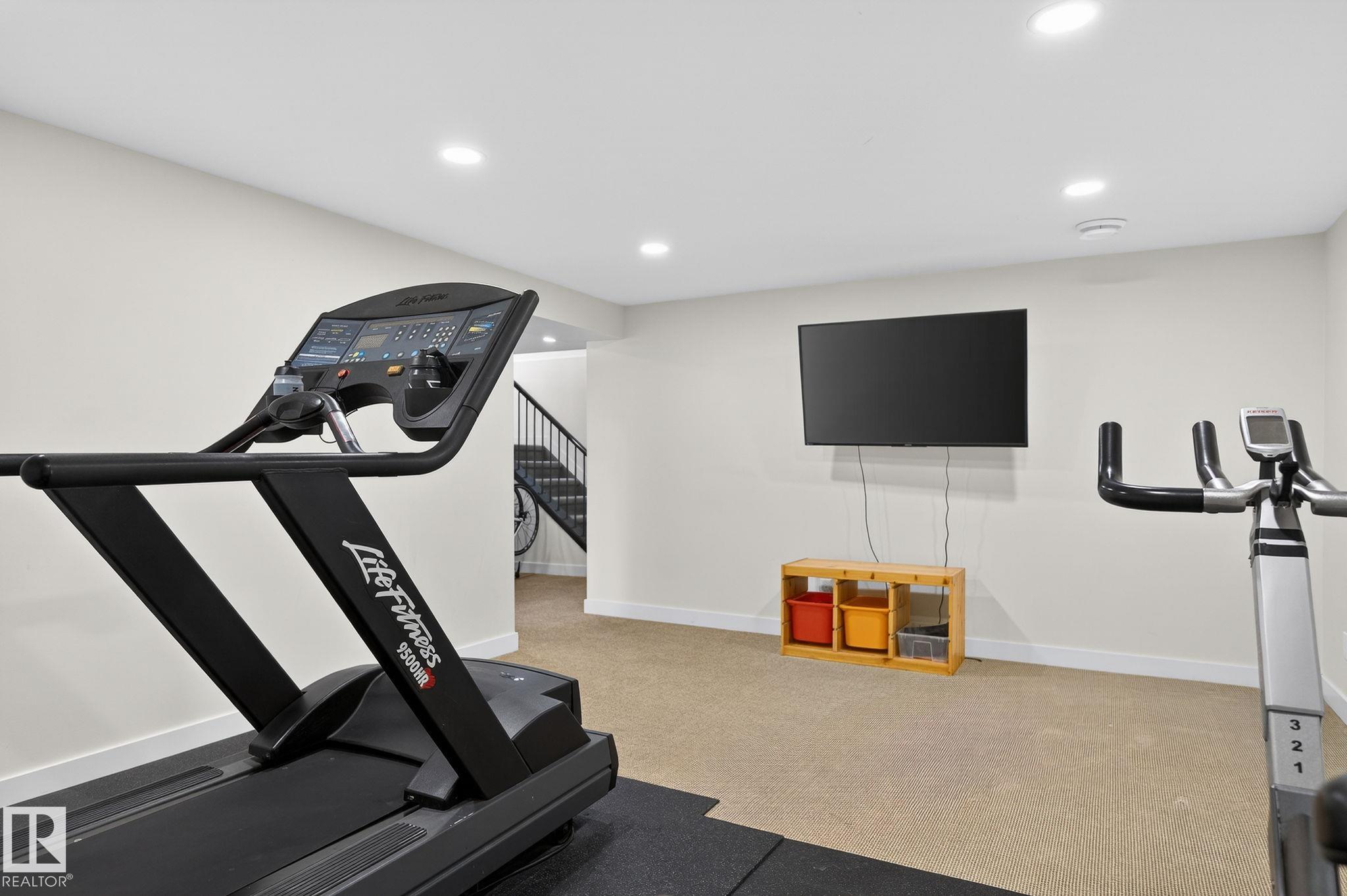 Photo 49 at 15404 Rio Terrace Drive NW, Rio Terrace, Edmonton