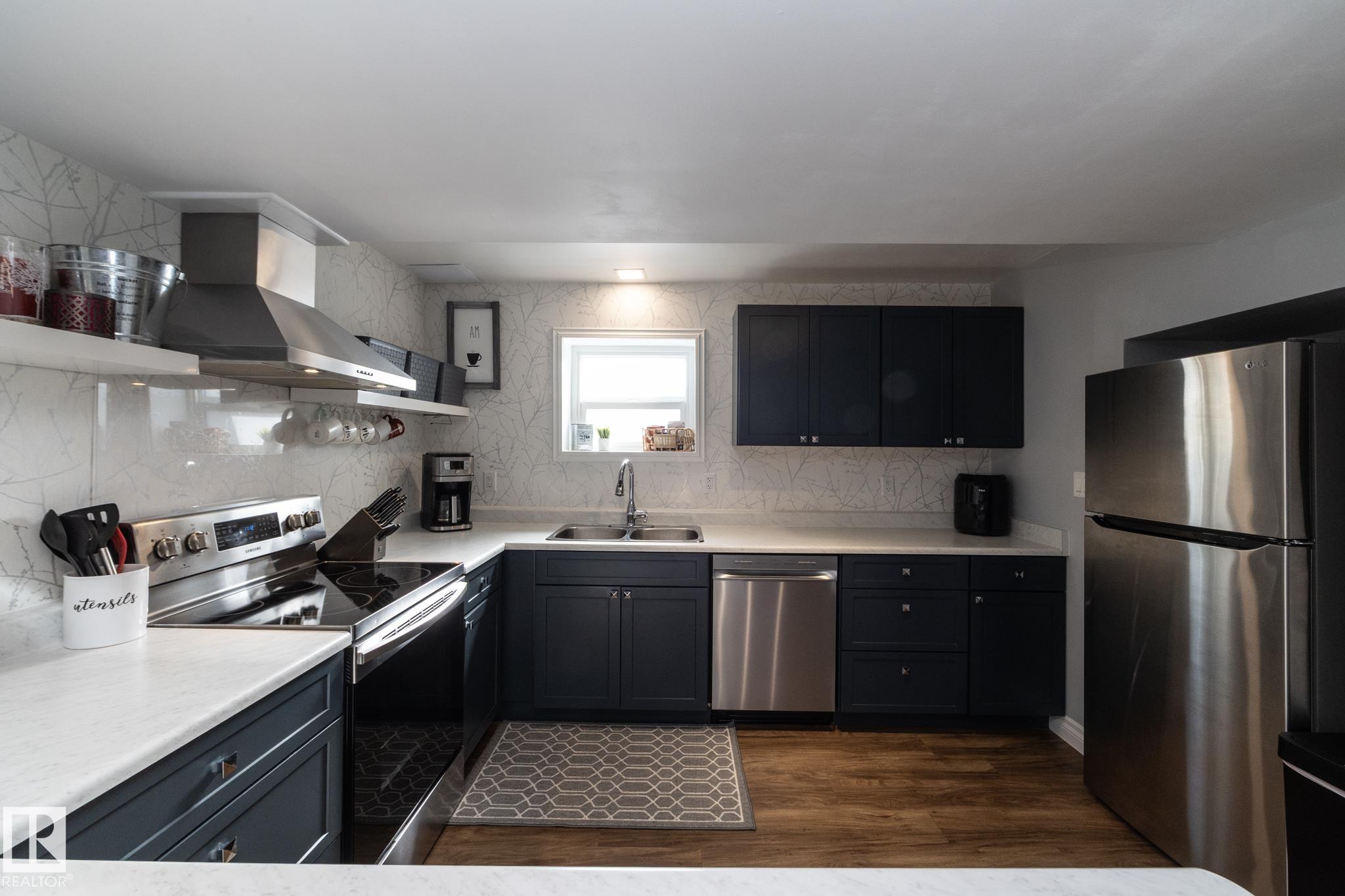 Photo 11 at 40 Attwood Drive, Akinsdale, St. Albert