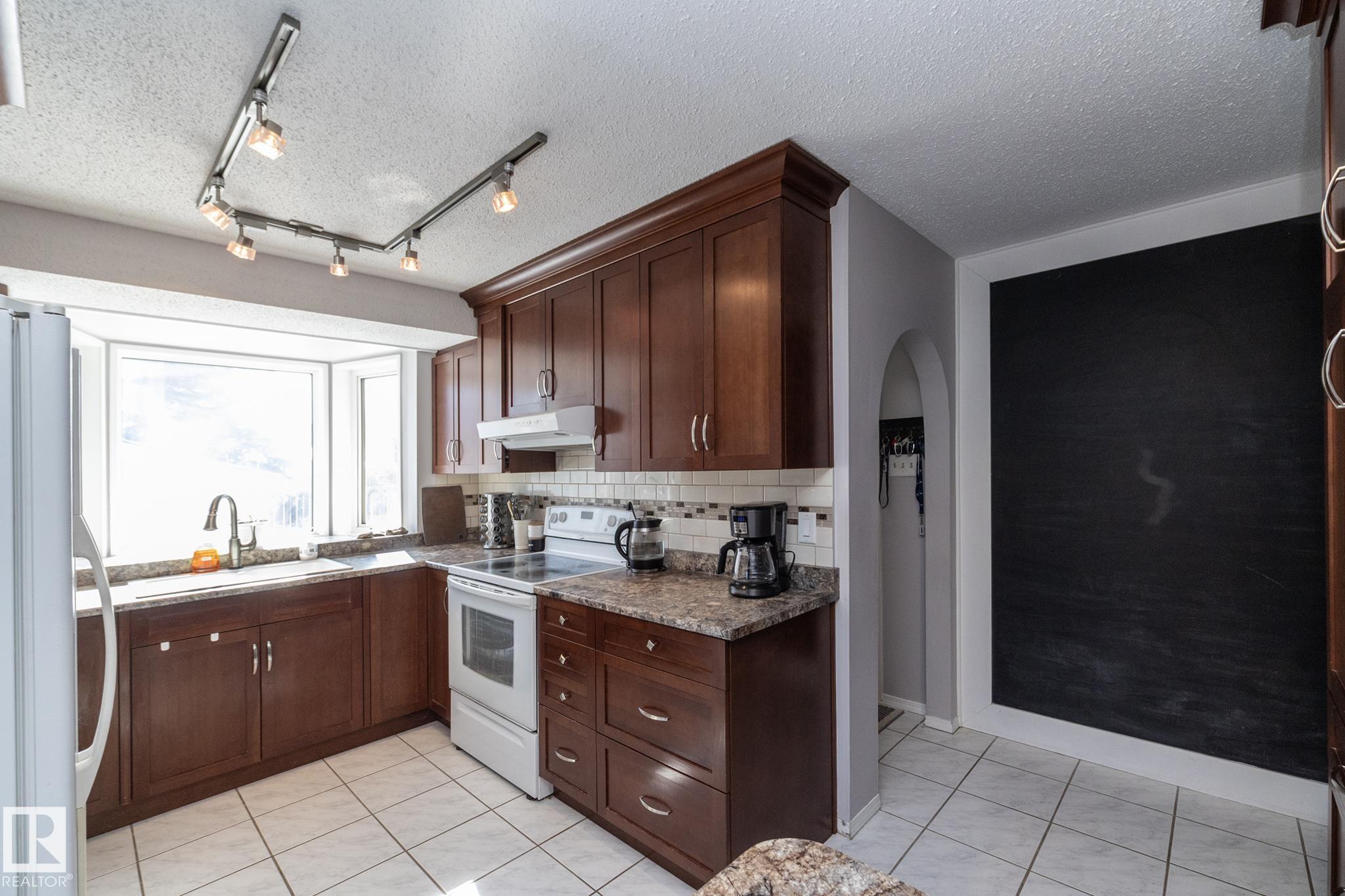 Photo 43 at 40 Attwood Drive, Akinsdale, St. Albert