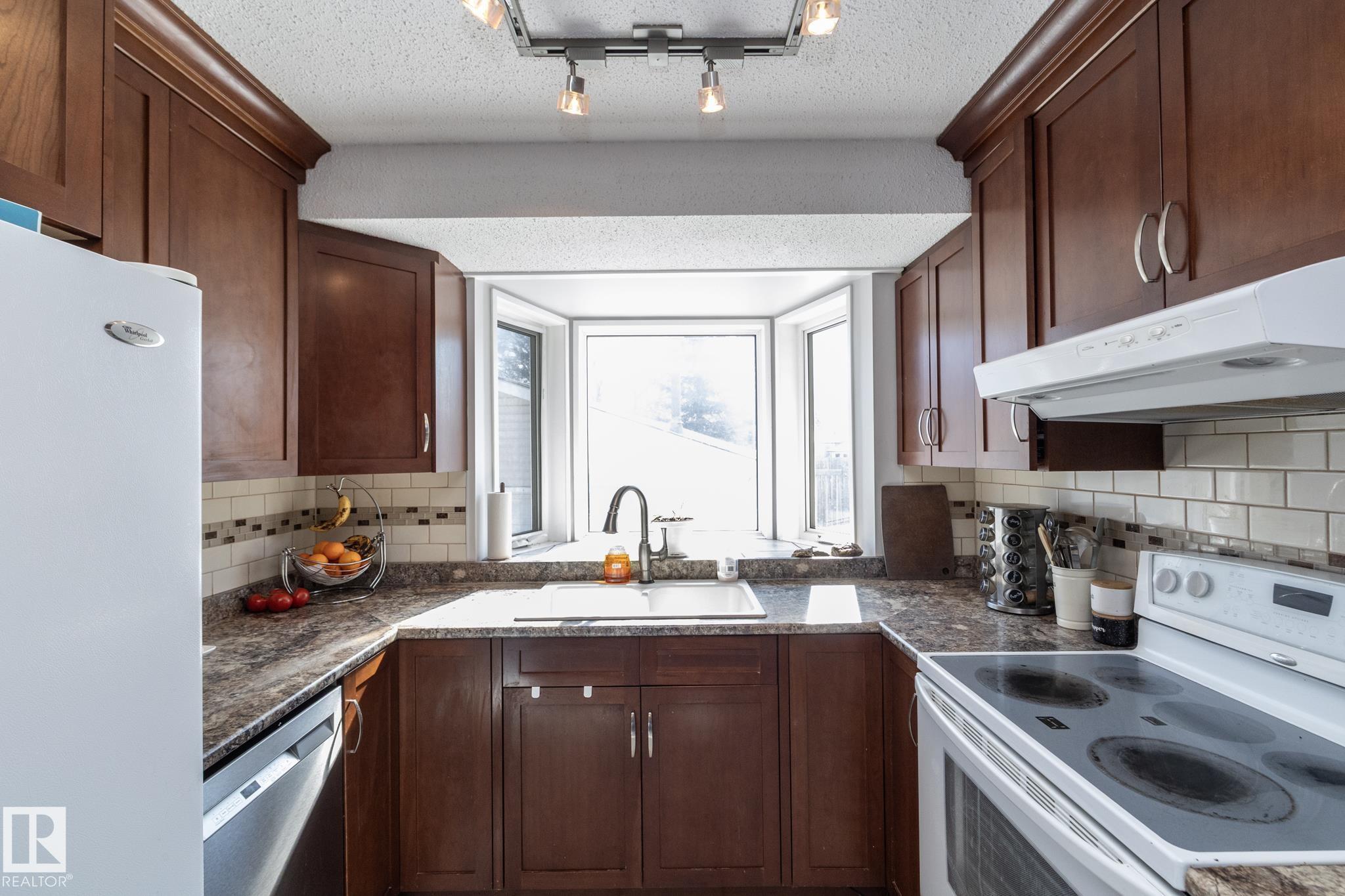 Photo 46 at 40 Attwood Drive, Akinsdale, St. Albert