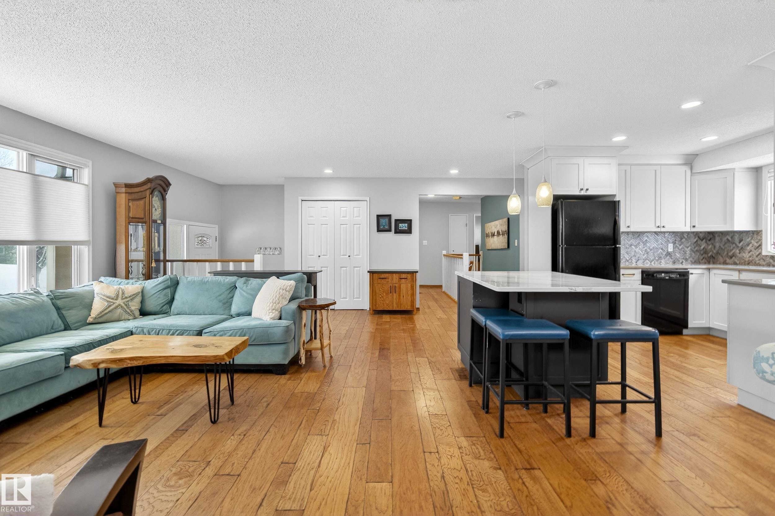 Photo 17 at 17 Austin Crescent, Akinsdale, St. Albert