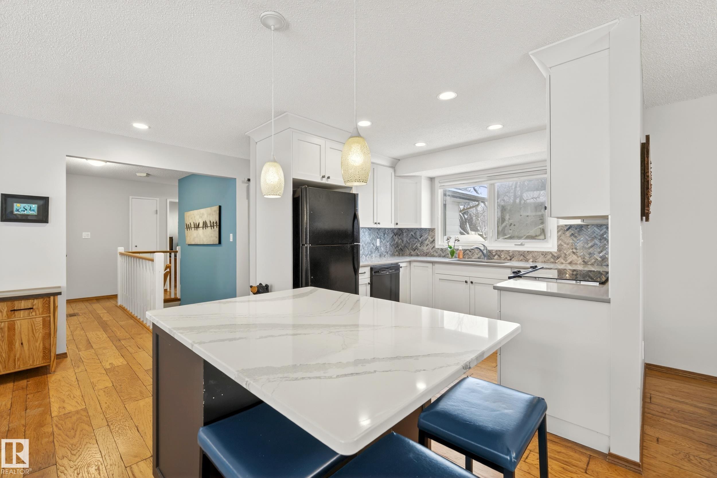 Photo 9 at 17 Austin Crescent, Akinsdale, St. Albert