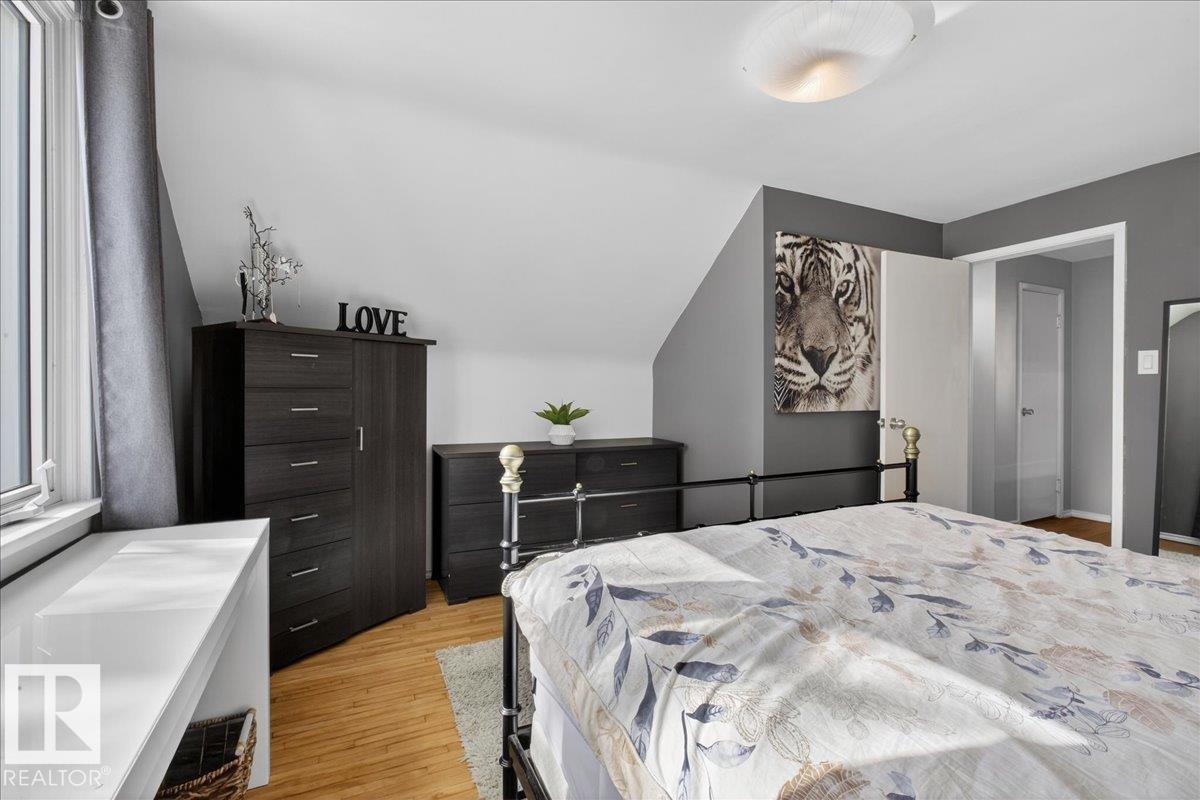 Photo 31 at 11302 56 Street NW, Highlands, Edmonton