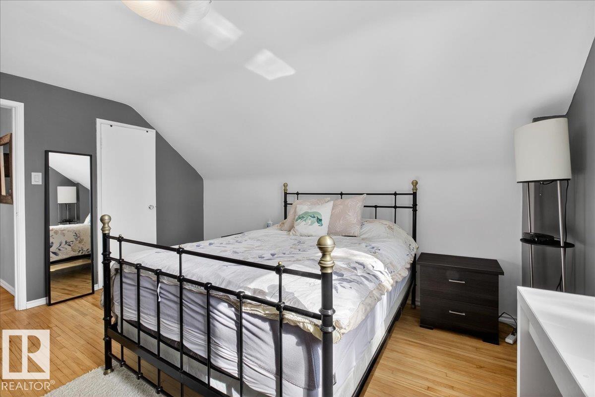 Photo 32 at 11302 56 Street NW, Highlands, Edmonton