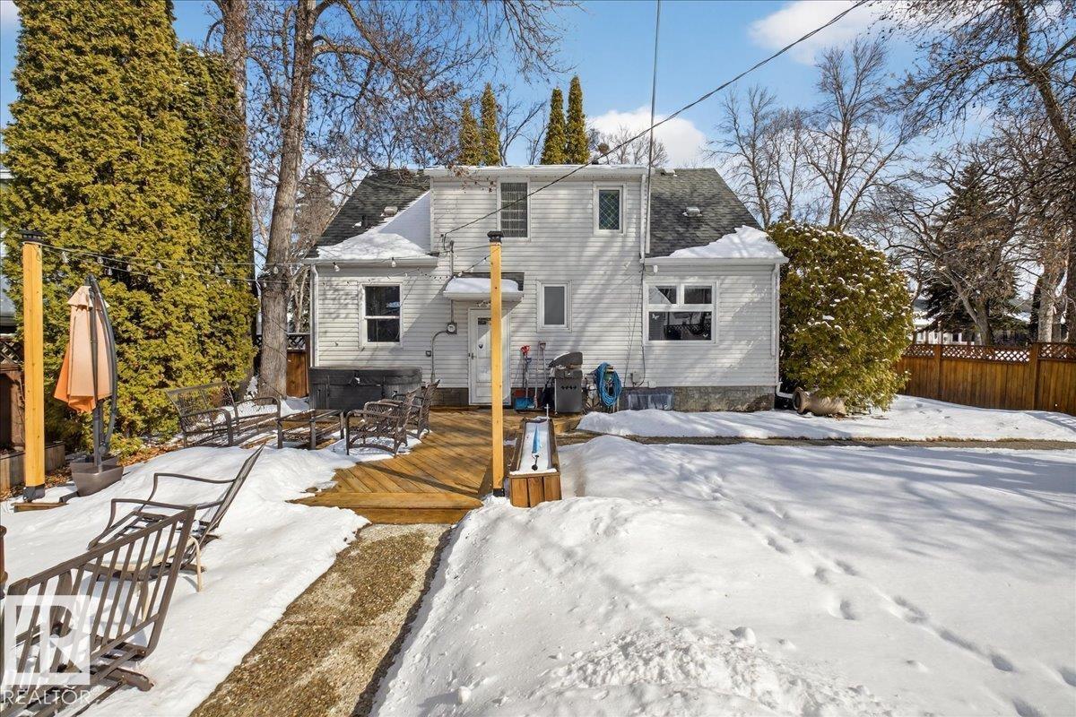 Photo 46 at 11302 56 Street NW, Highlands, Edmonton