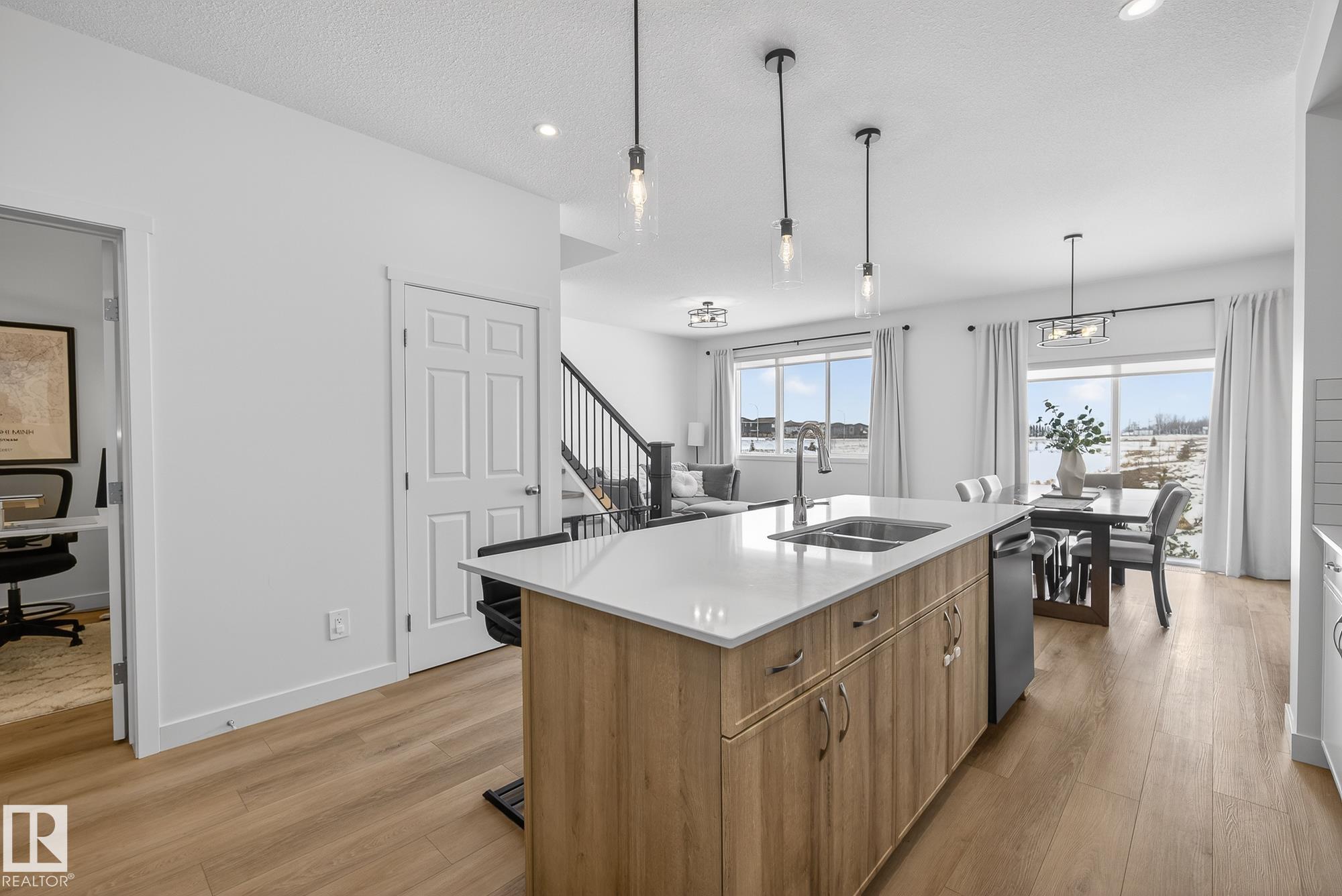 Photo 14 at 18 Nouveau Drive, North Ridge, St. Albert