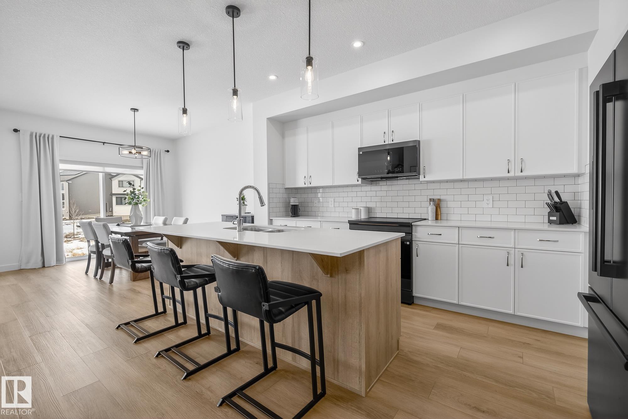 Photo 8 at 18 Nouveau Drive, North Ridge, St. Albert