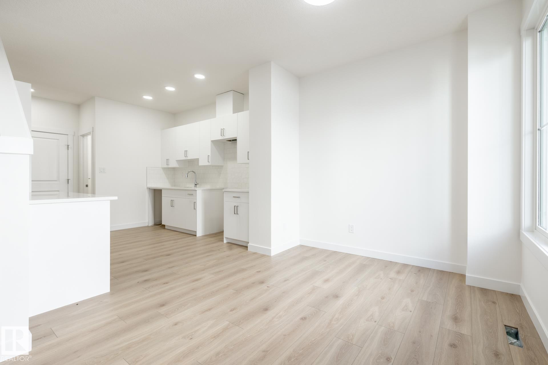 Photo 10 at 50 - 7110 Keswick Common SW, Keswick, Edmonton