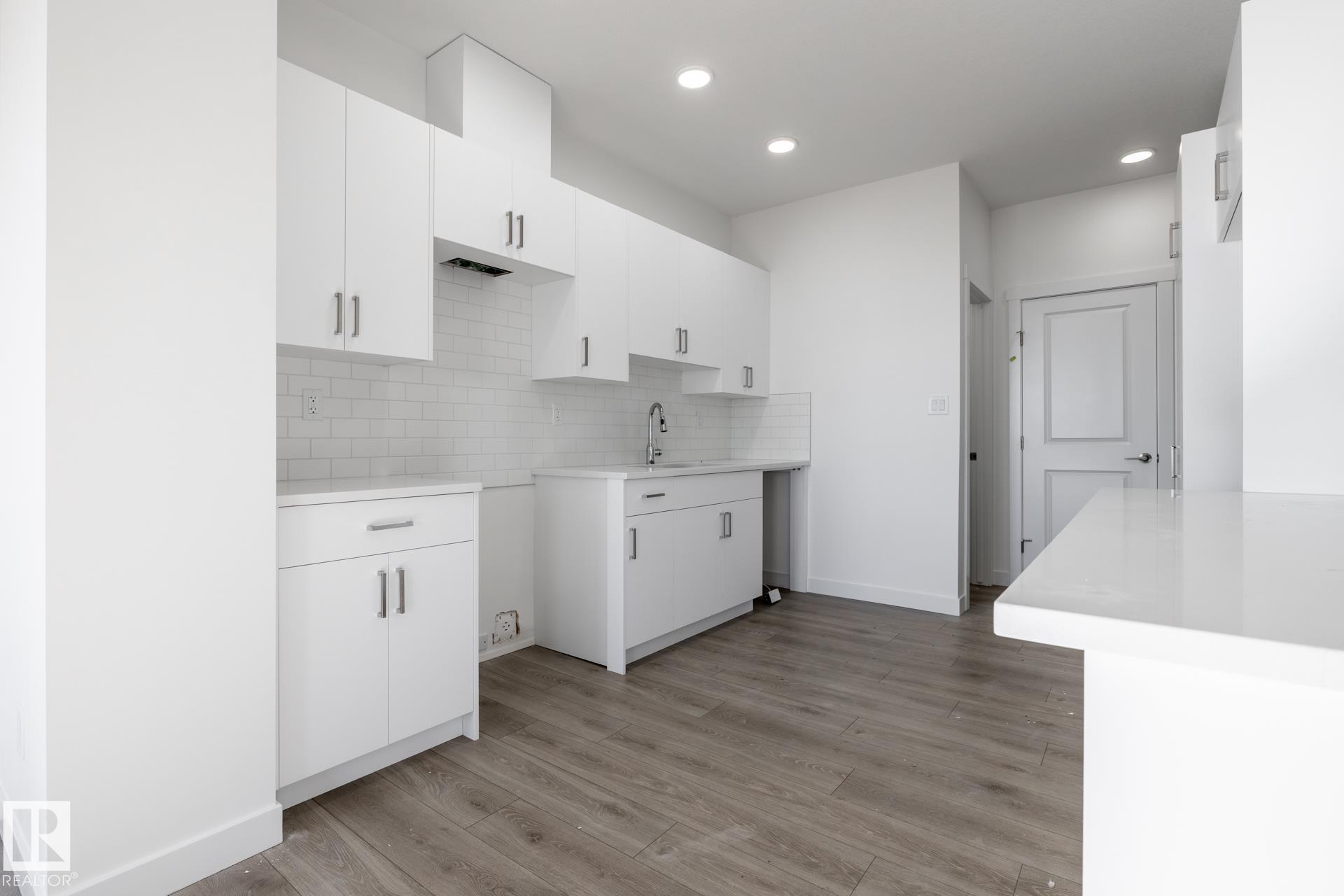 Photo 8 at 29 - 7110 Keswick Common SW, Keswick, Edmonton