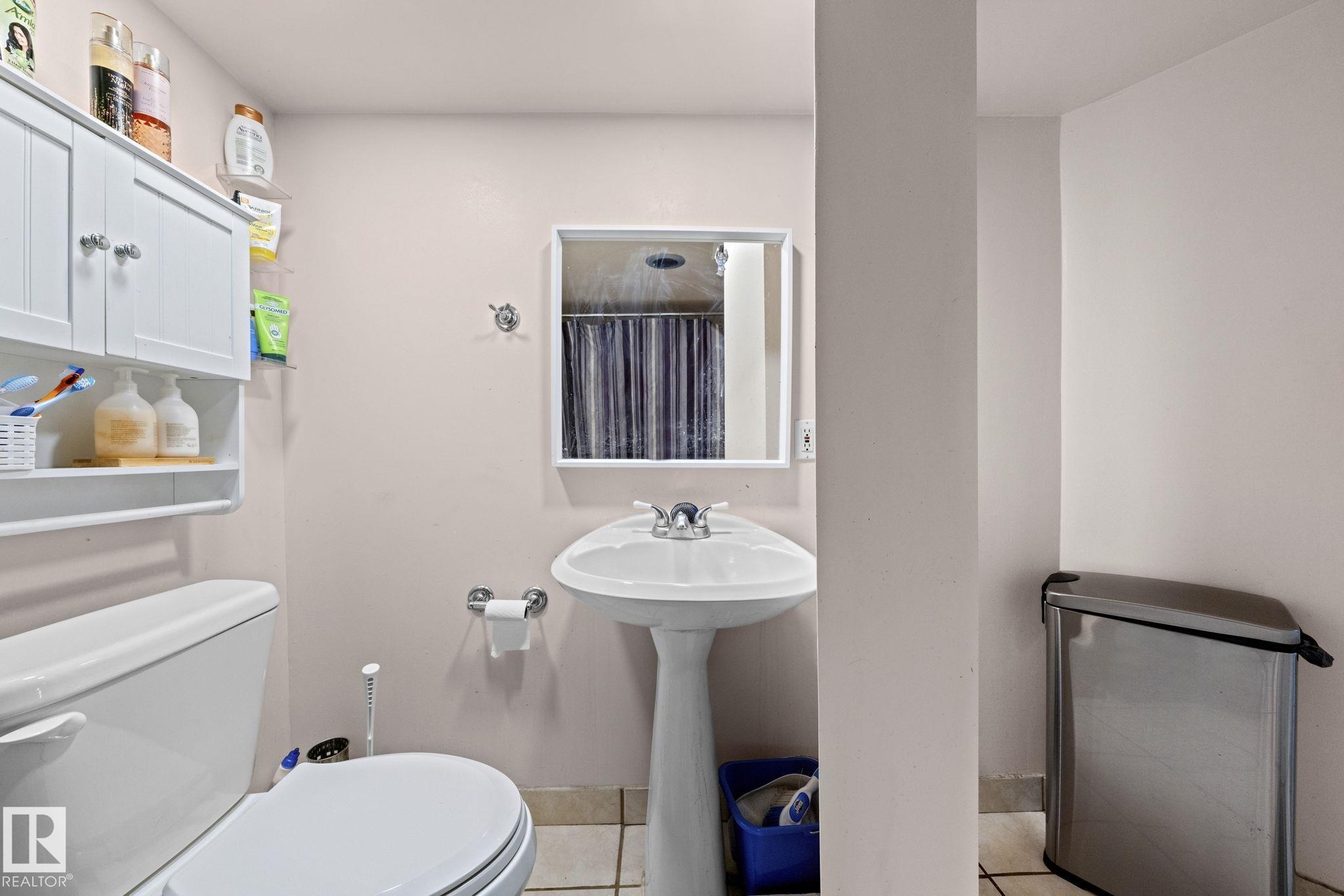 Photo 37 at 5418 17a Avenue NW, Meyokumin, Edmonton