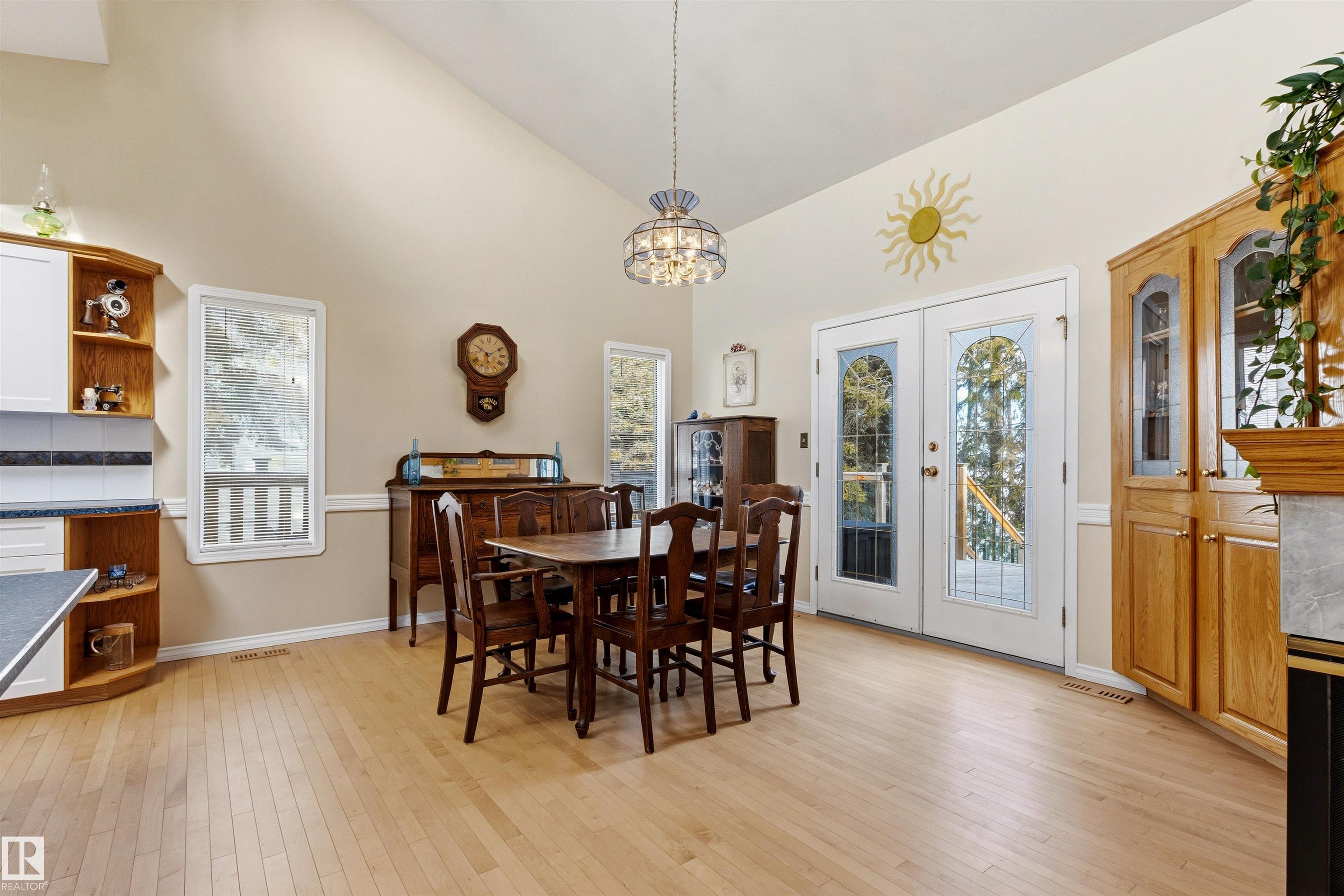 Photo 11 at 16 - 53004 Rge Road 54a, South Seba Beach, Rural Parkland County