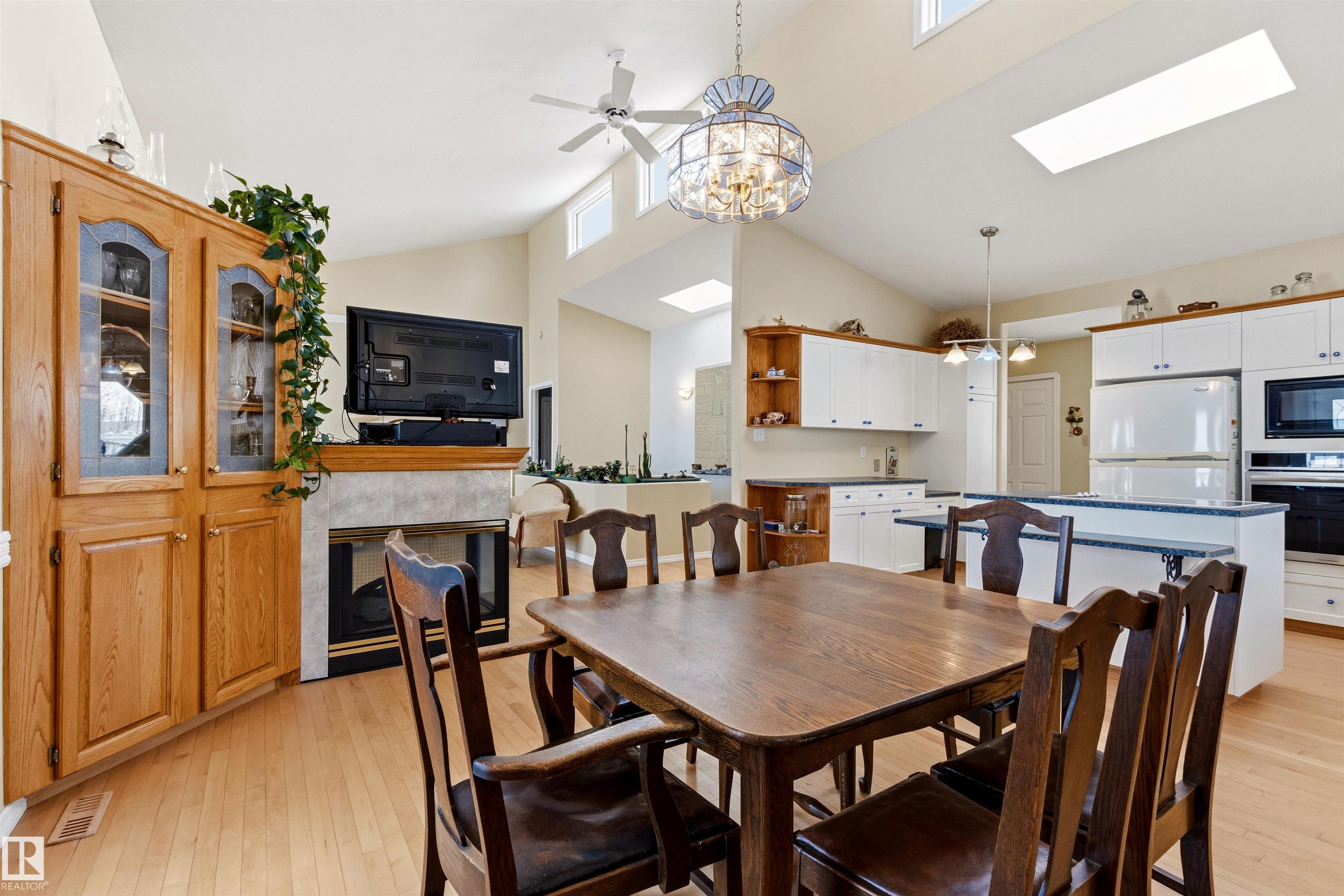 Photo 12 at 16 - 53004 Rge Road 54a, South Seba Beach, Rural Parkland County